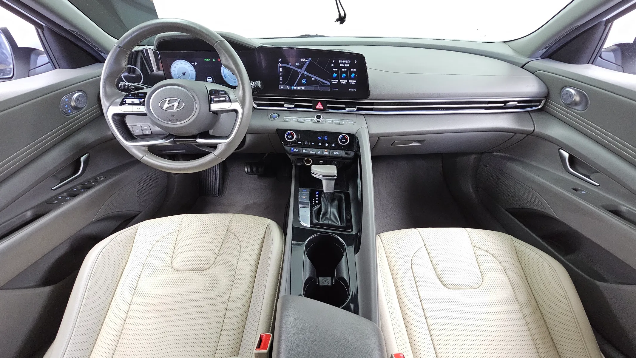 Hyundai (CN7) 2022 4/5