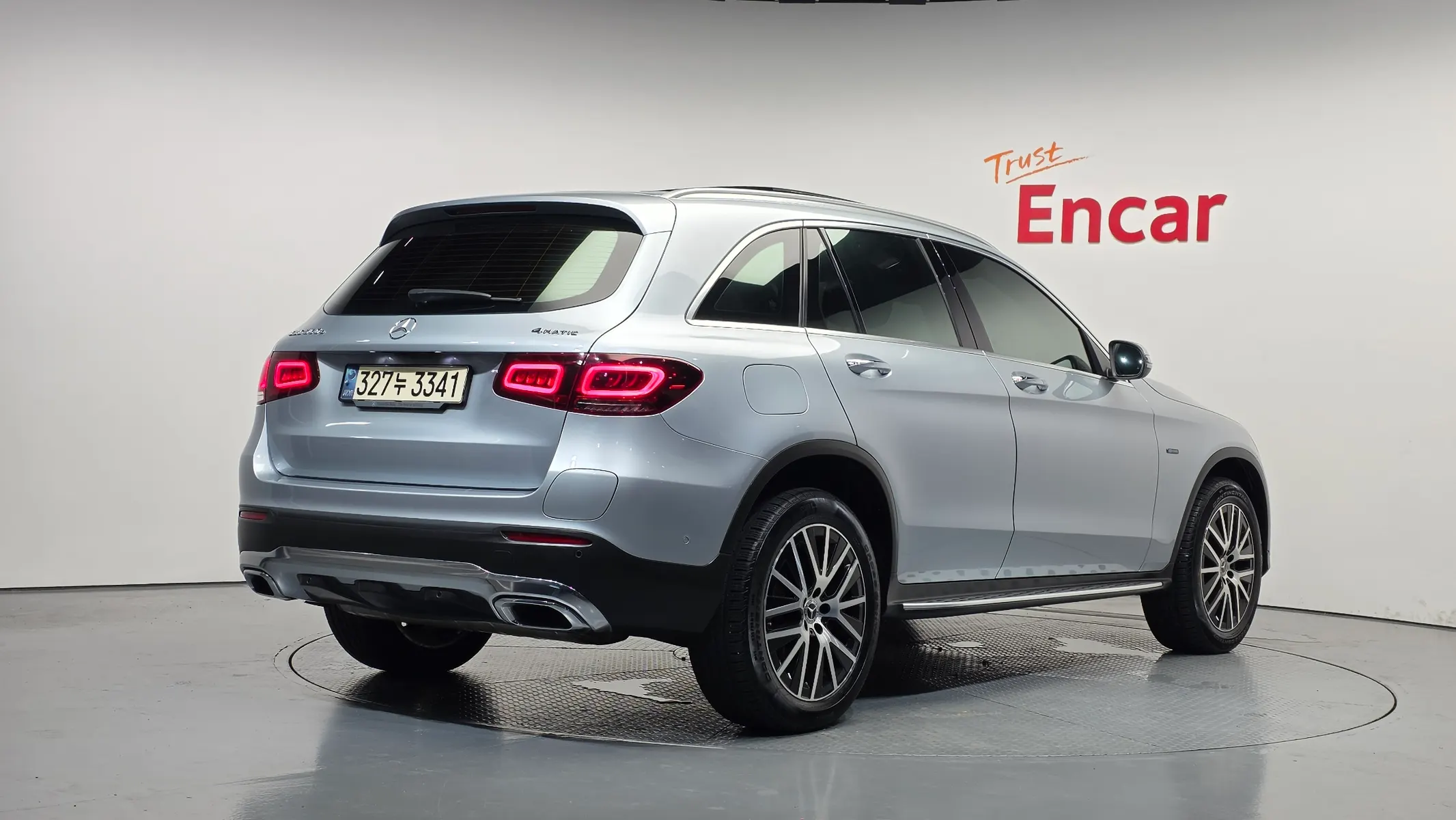 Mercedes-Benz GLC-Class X253 GLC300e 4MATIC 2021 2/34