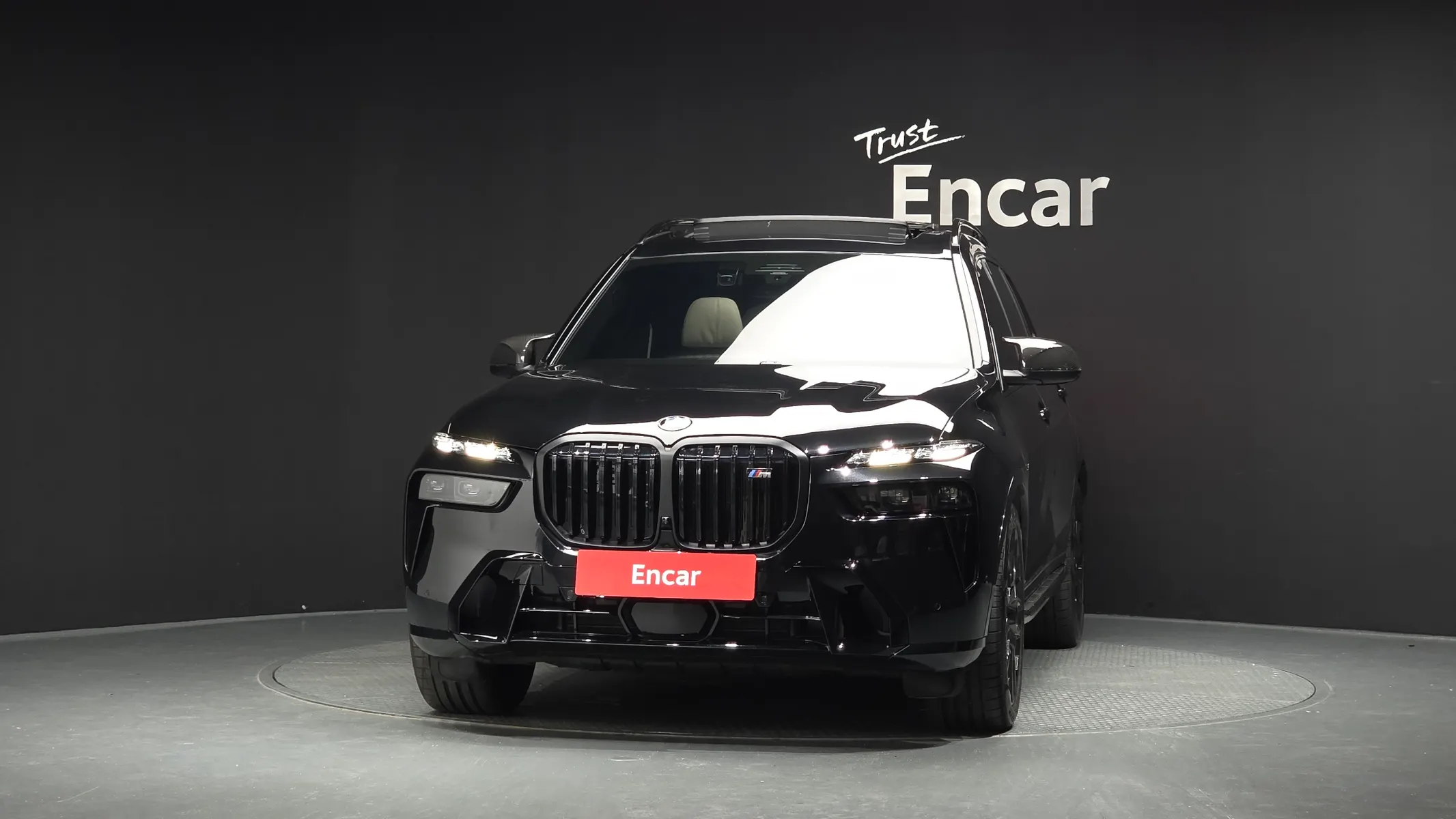 BMW X7 (G07) xDrive 40i M 6 2025 3/42