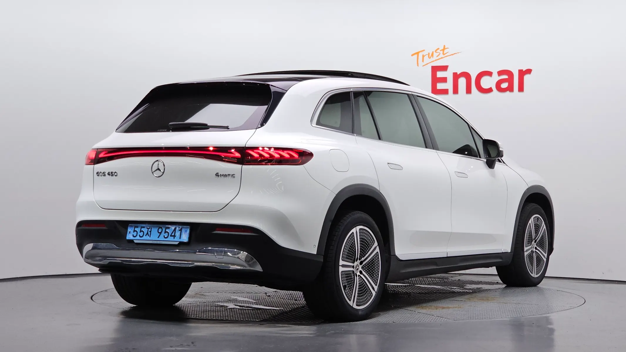 Mercedes-Benz EQS SUV X296 EQS450 4MATIC 2023 2/21