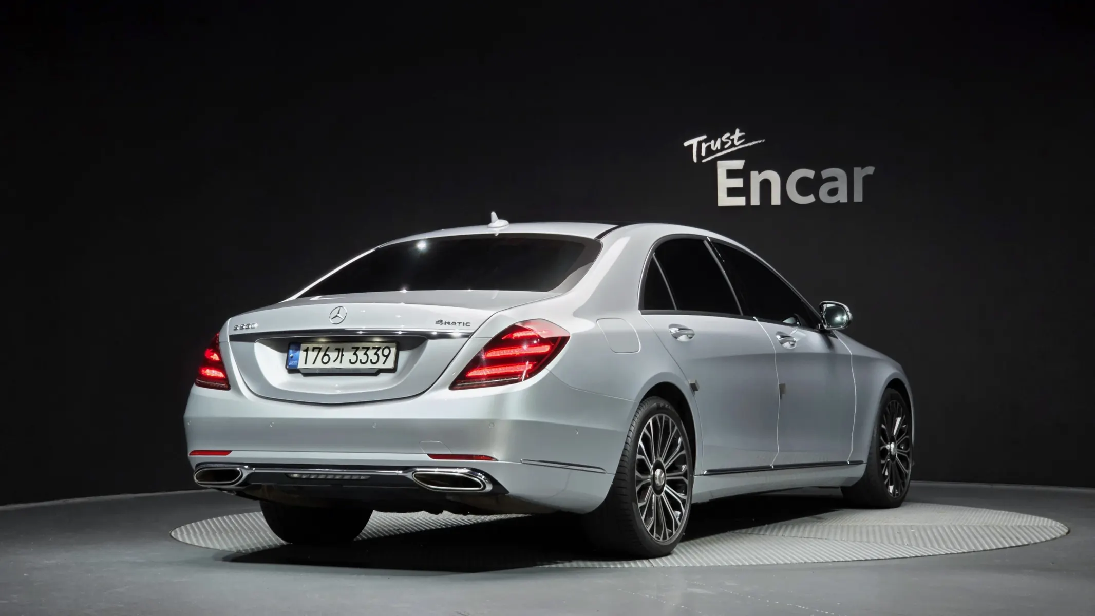 Mercedes-Benz S-Class W222 S560L 4MATIC 2020 2/39