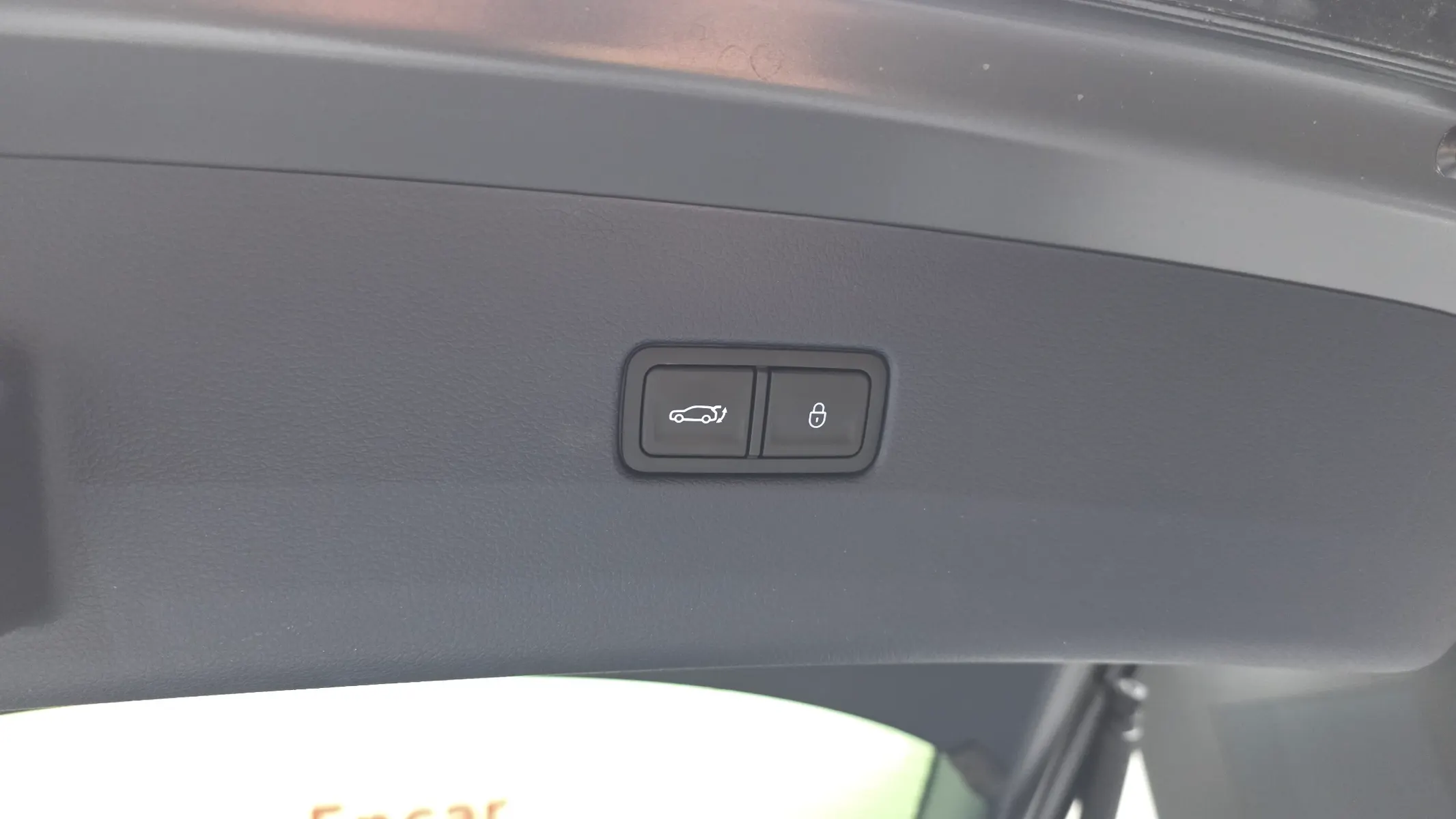 Genesis GV80 Coupe 2.5T AWD 2024 34/35