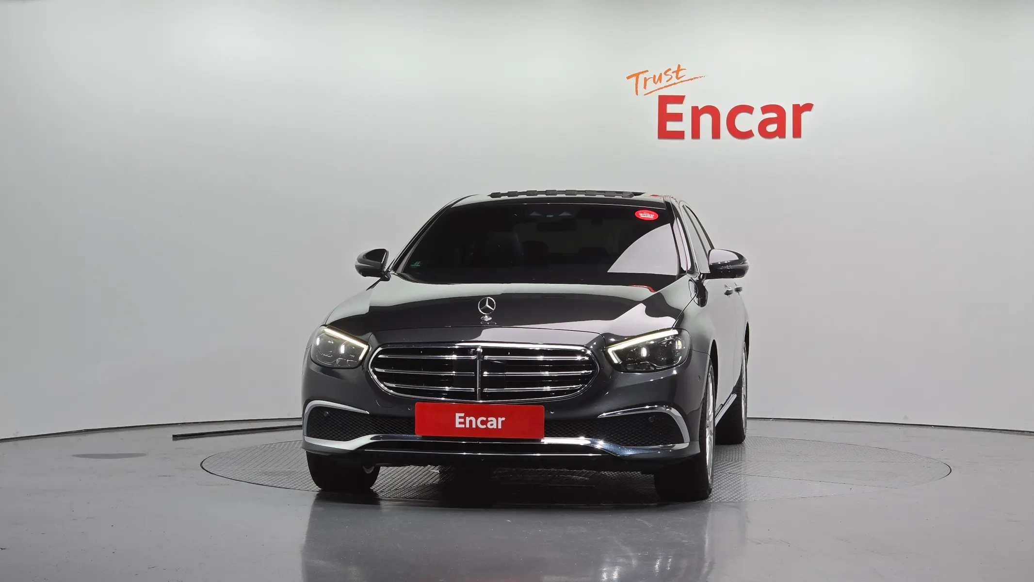 Mercedes-Benz E-Class W213 E220d 4MATIC 2021 3/32