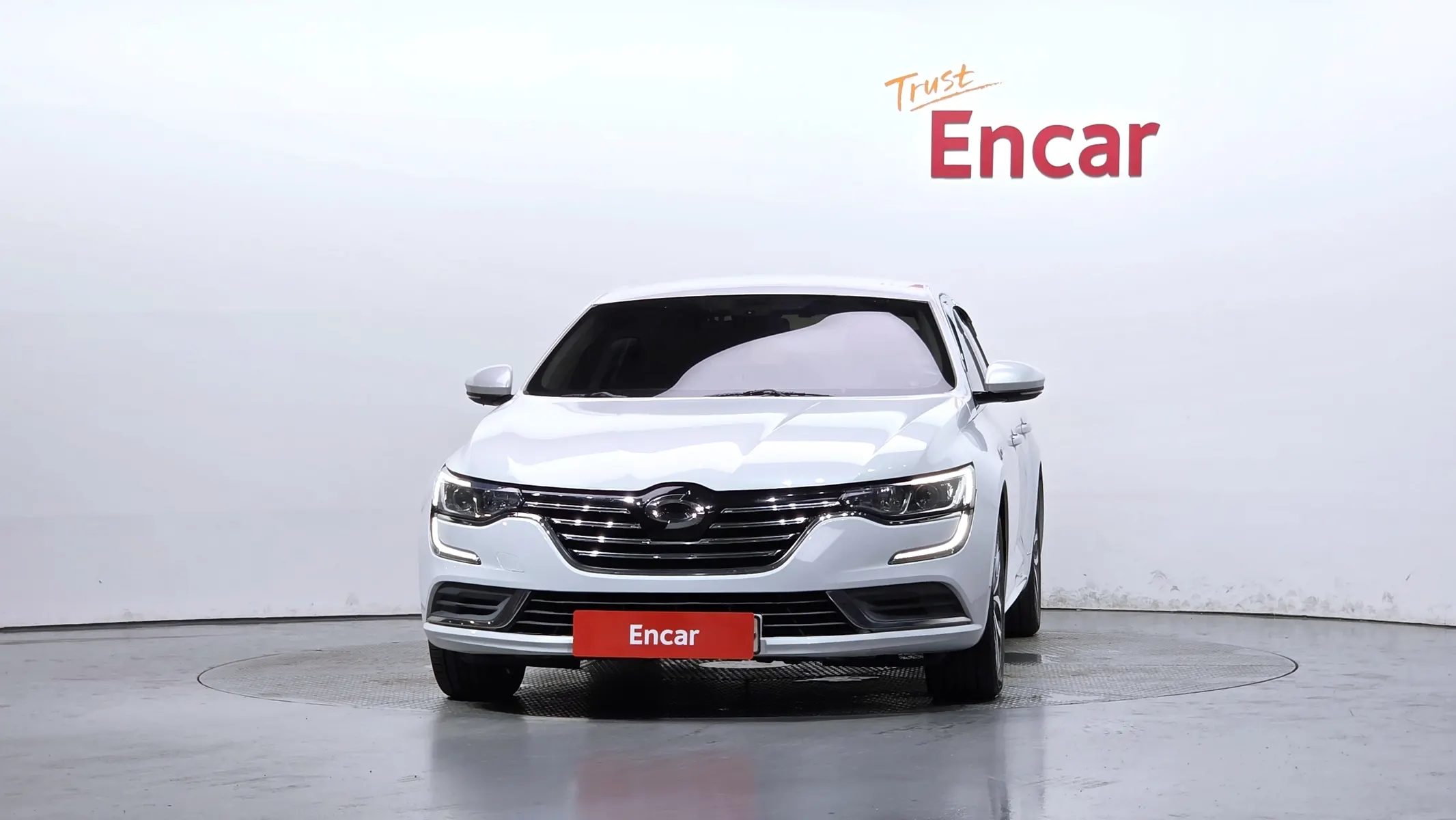Renault Korea SM6 2.0 LPe LE () 2016 2/5