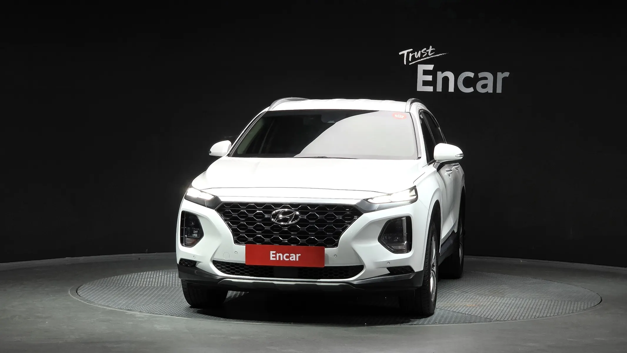 Hyundai TM 2.0 2WD 2020 2/32