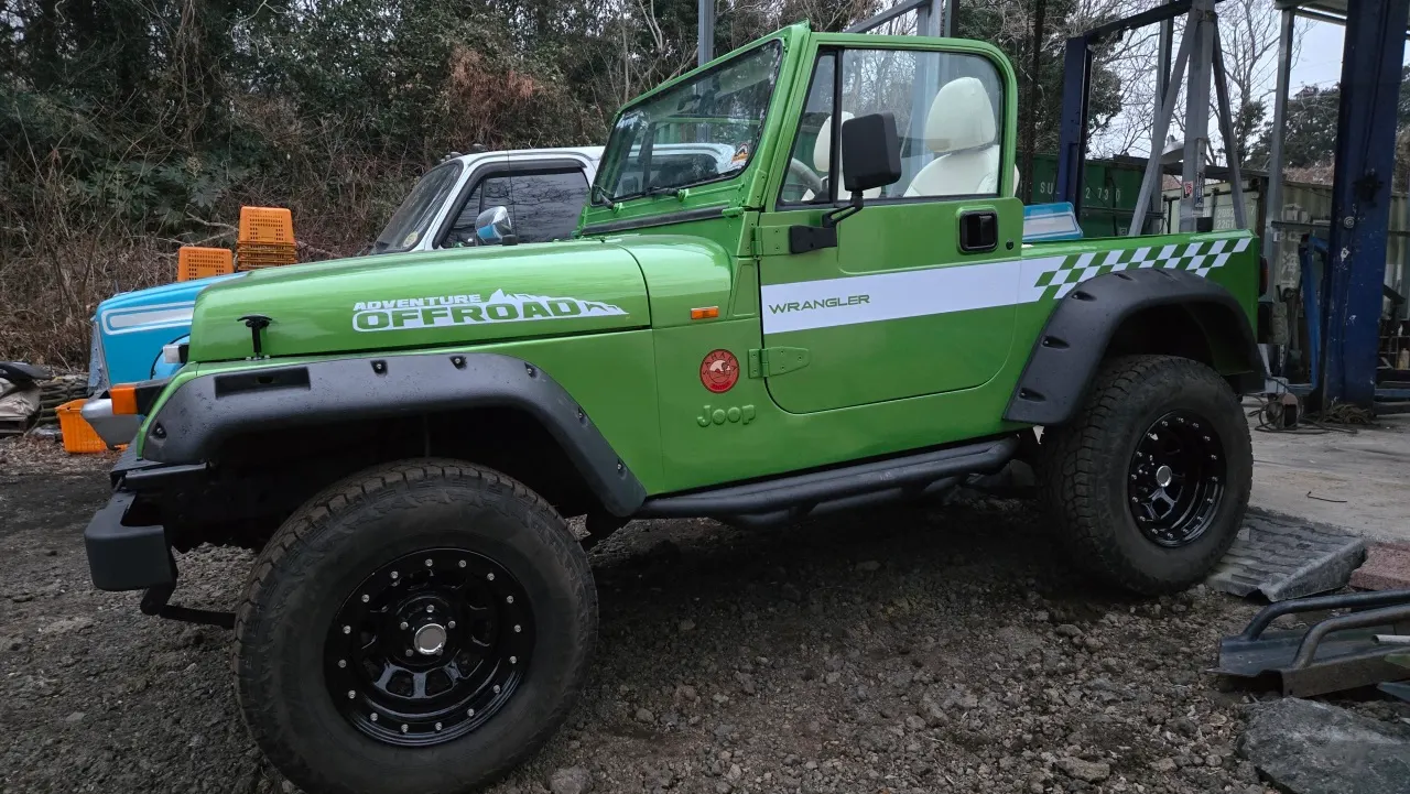 Jeep (YJ) 2.5 1995 4/5