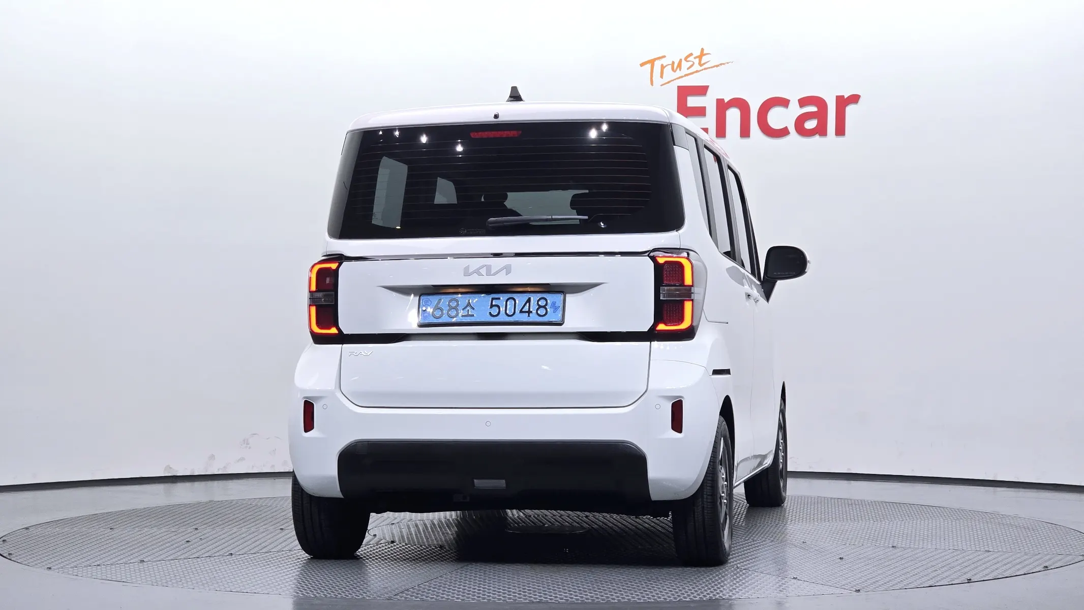 Kia EV 2023 3/5