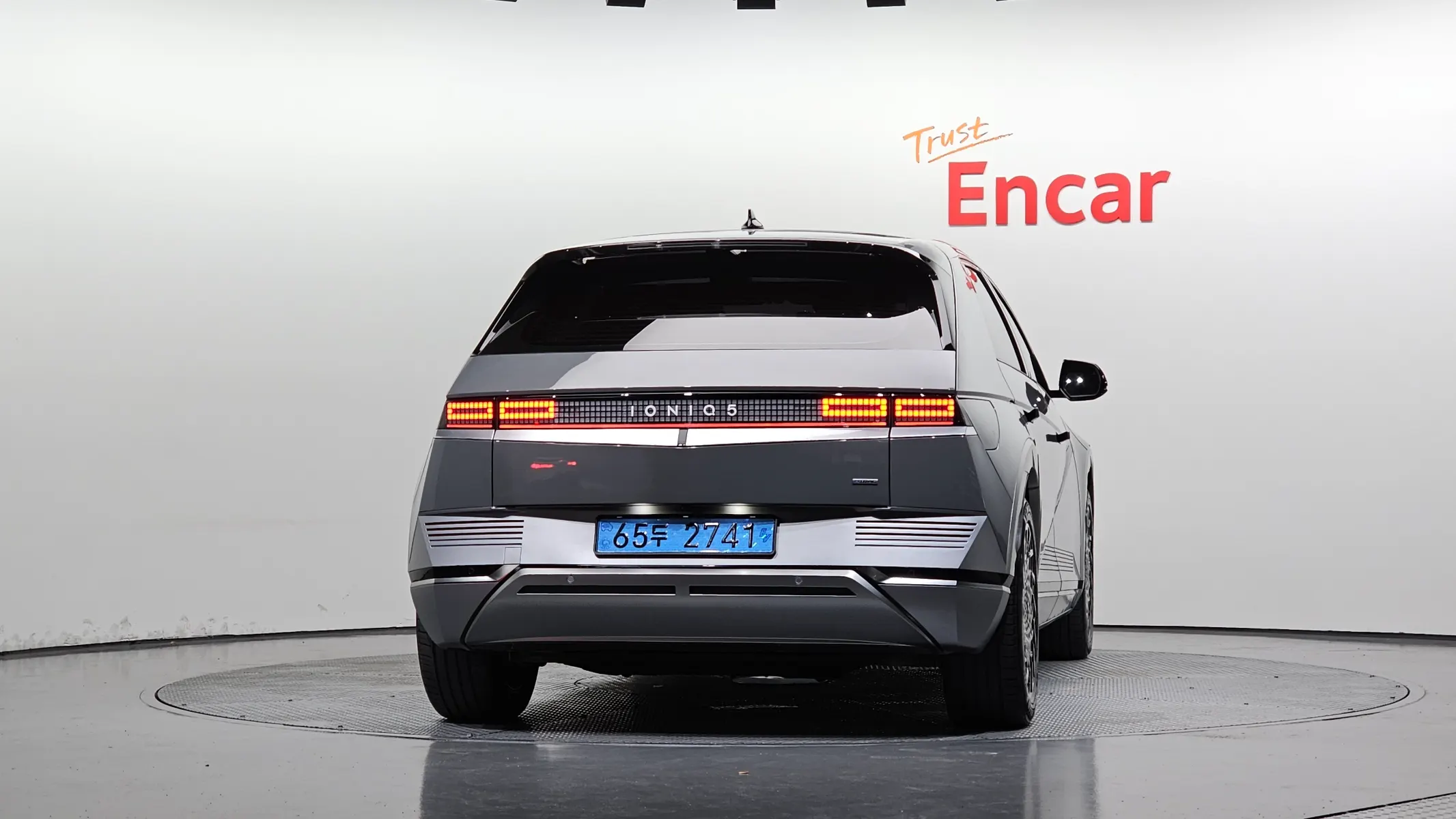 Hyundai Ioniq 5 AWD 2022 3/5