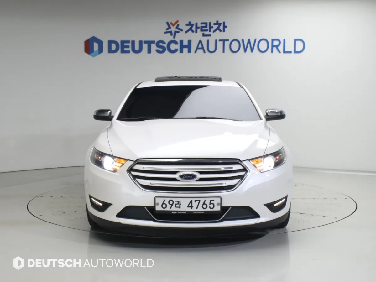 Ford 토러스 2.0 Limited 2018 2/5