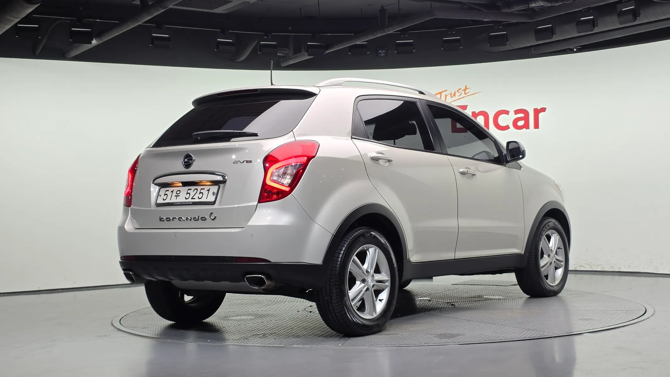 KG Mobility C 2.0 CVT 2WD 2014 2/32