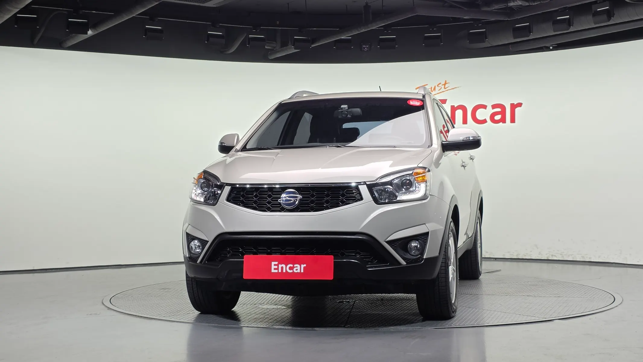 KG Mobility C 2.0 CVT 2WD 2014 3/32