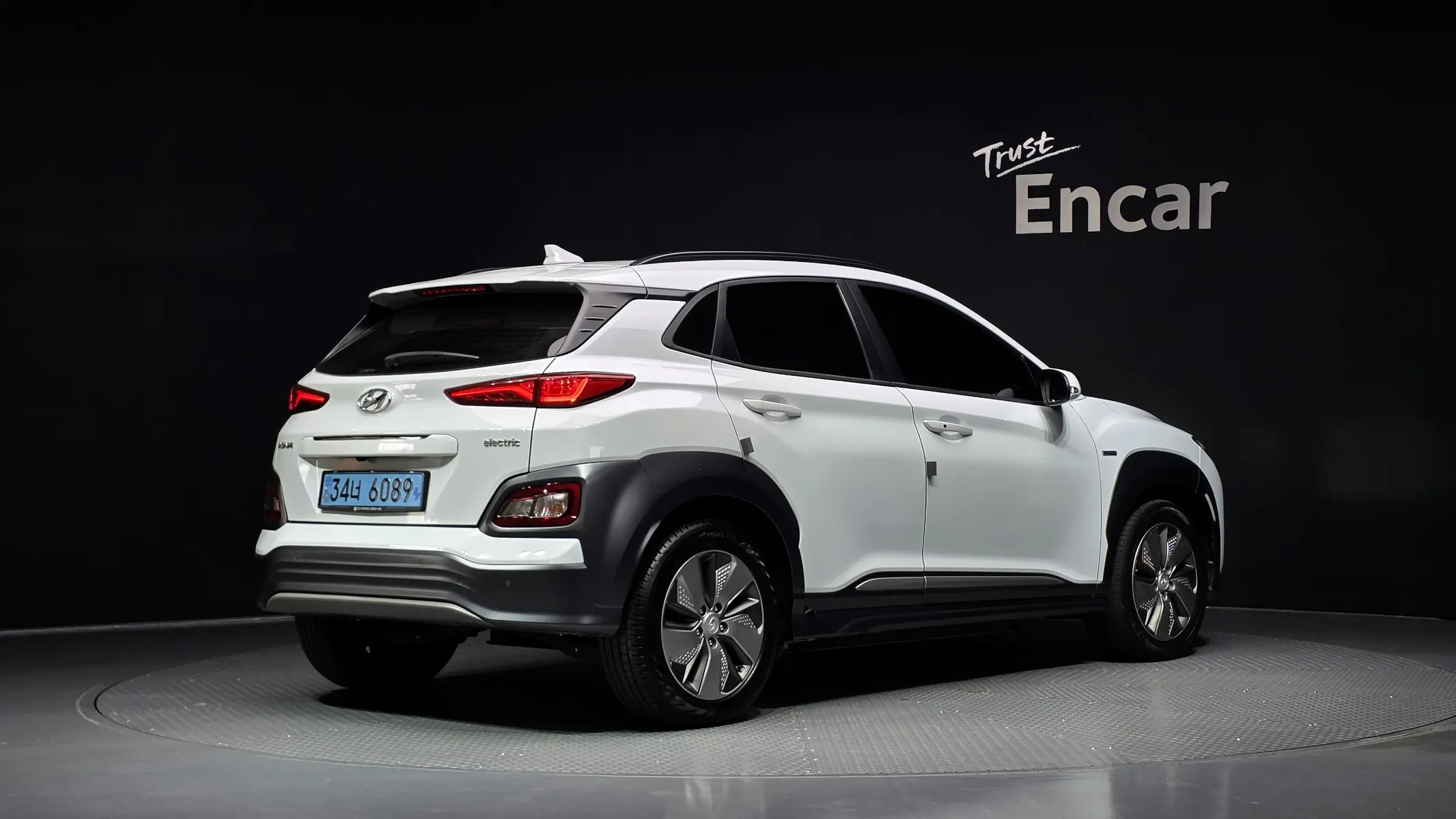 Hyundai 코나 일렉트릭 2018 2/31
