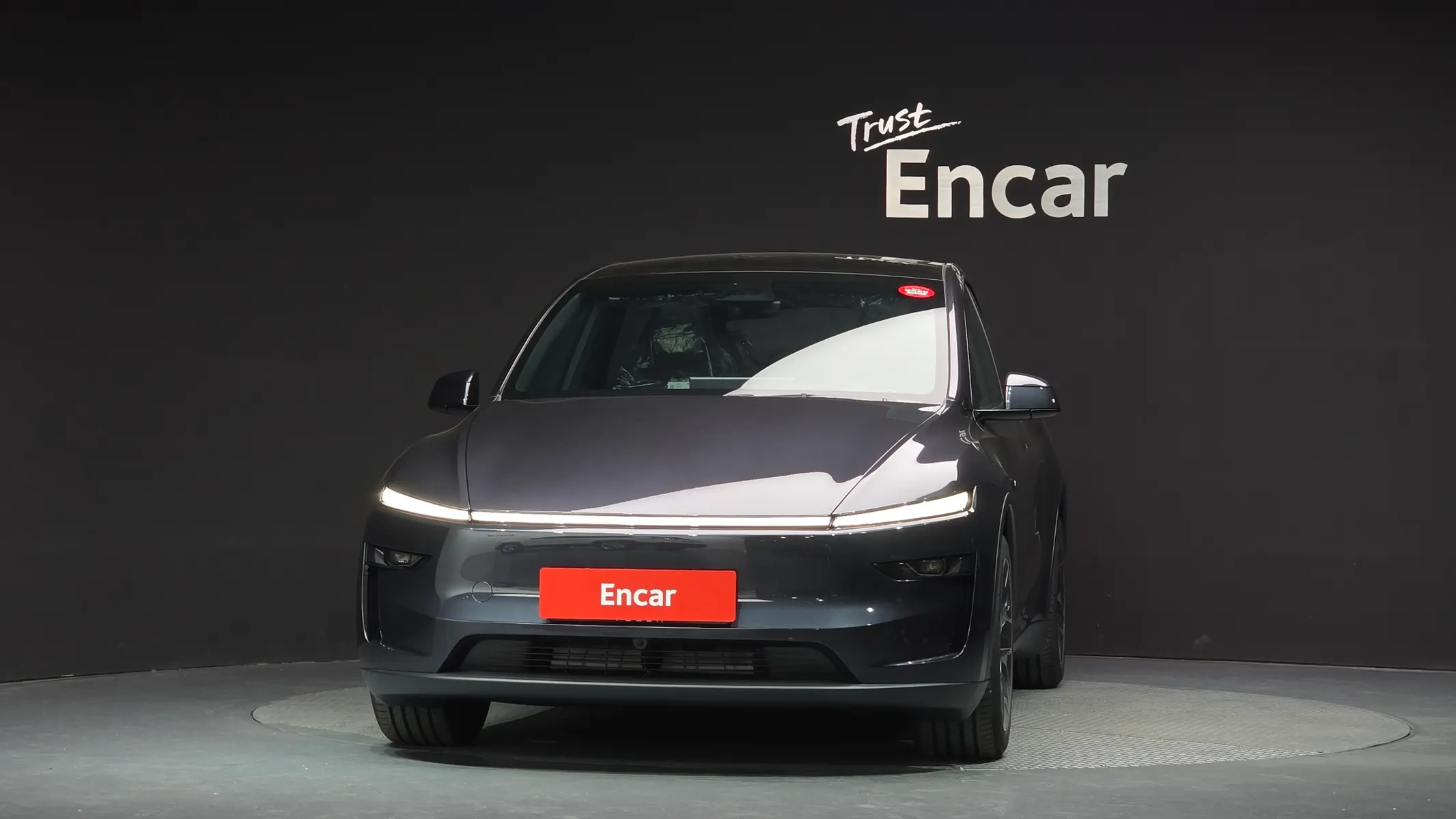 Tesla Y L AWD 2026 3/38