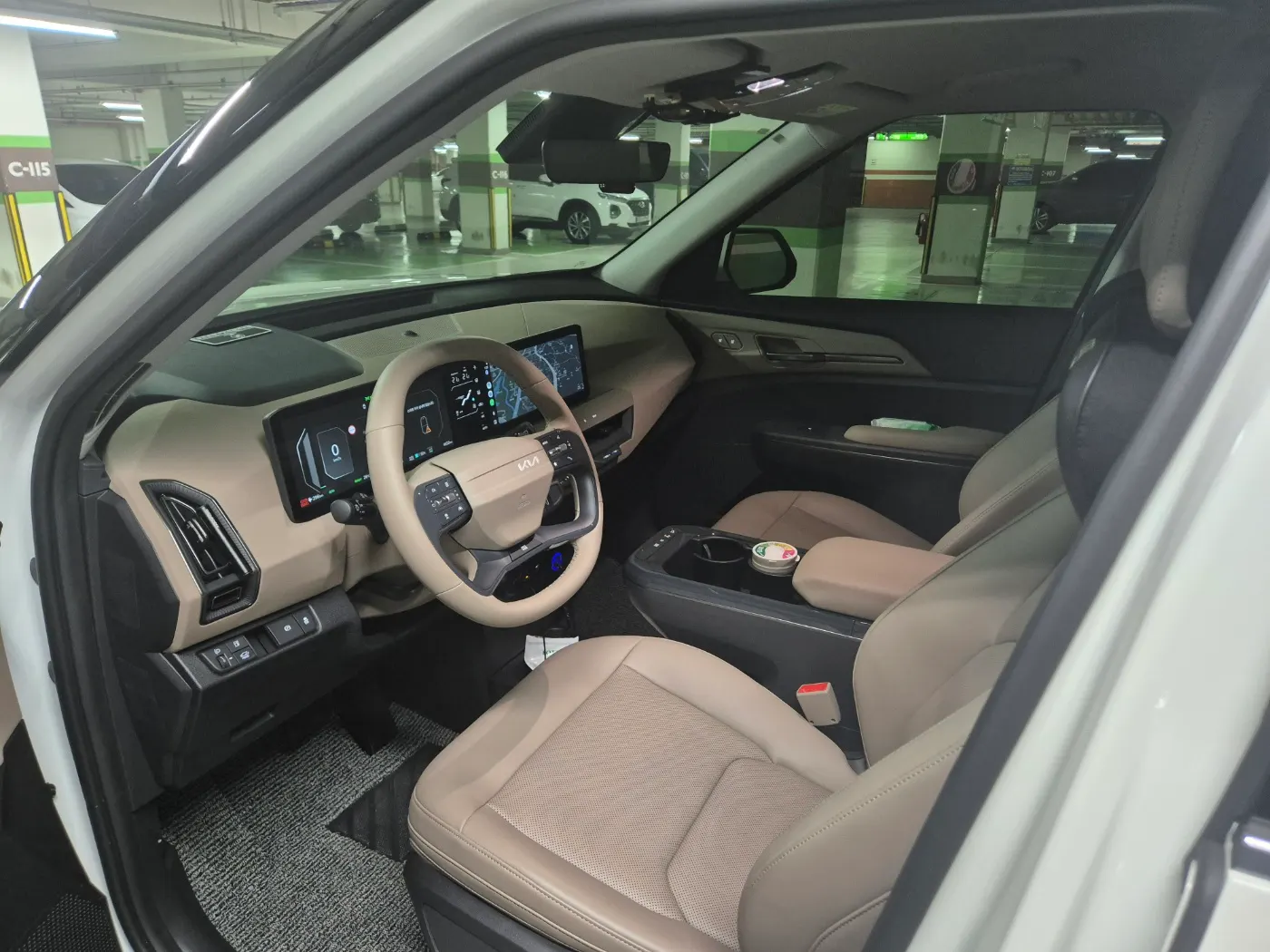 Kia EV5 2WD 2026 4/5