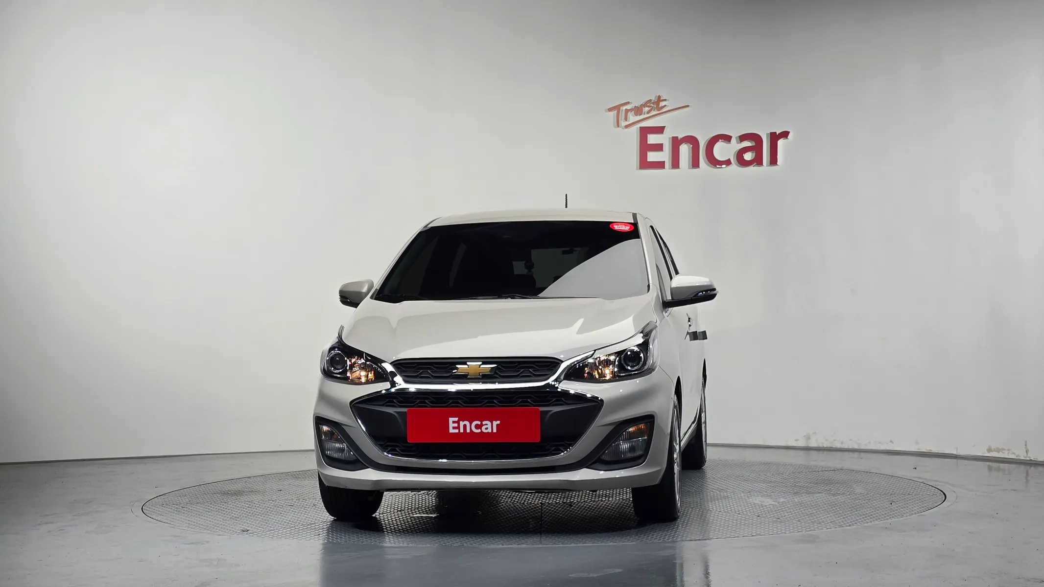 Chevrolet Spark 2020 2/5