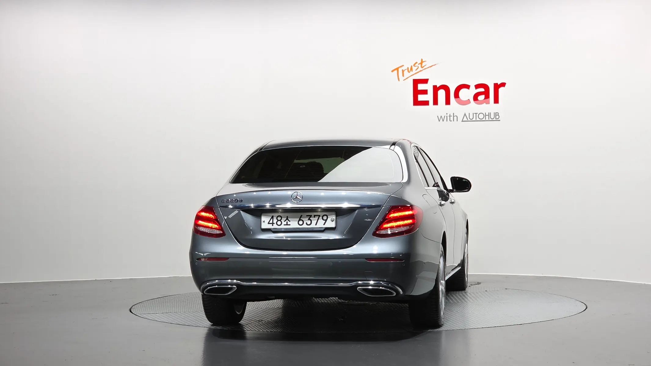 Mercedes-Benz E-Class W213 E220d 2017 3/34