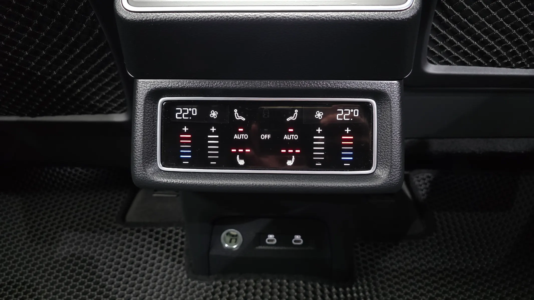 Audi e- 55 2021 36/37