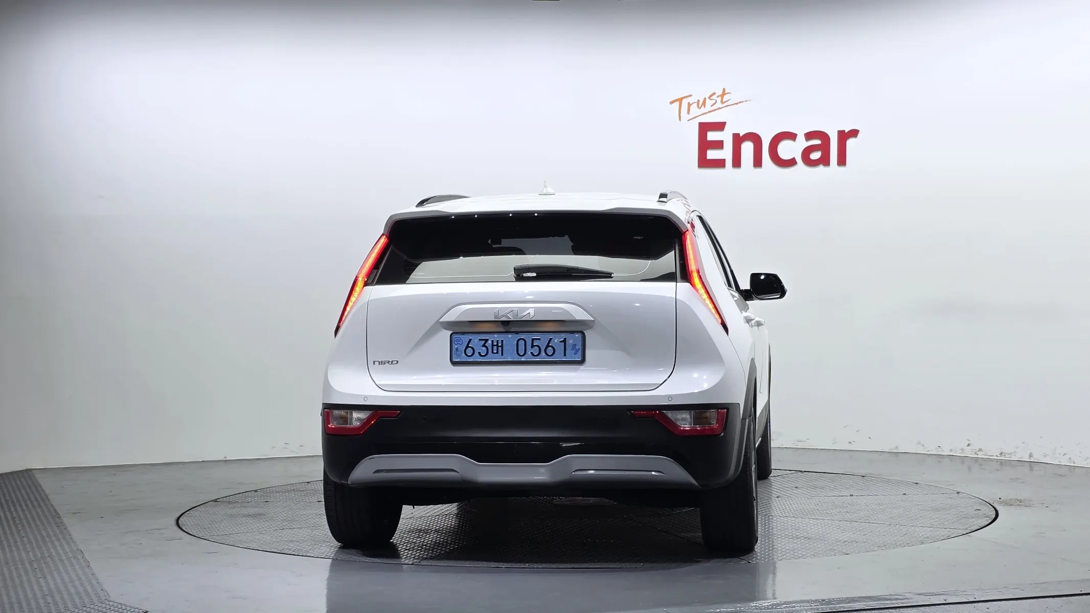 Kia EV 2022 3/5