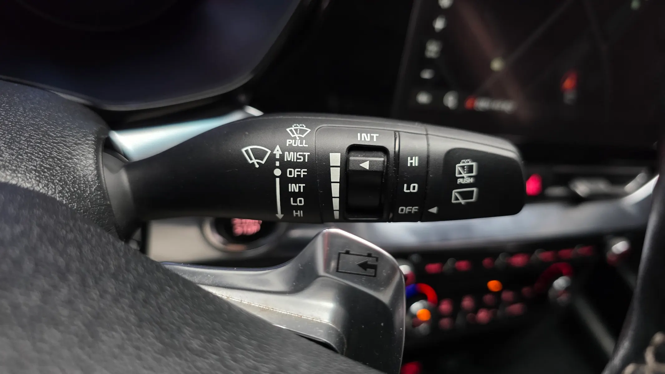 Kia 니로 플러스 2022 32/33
