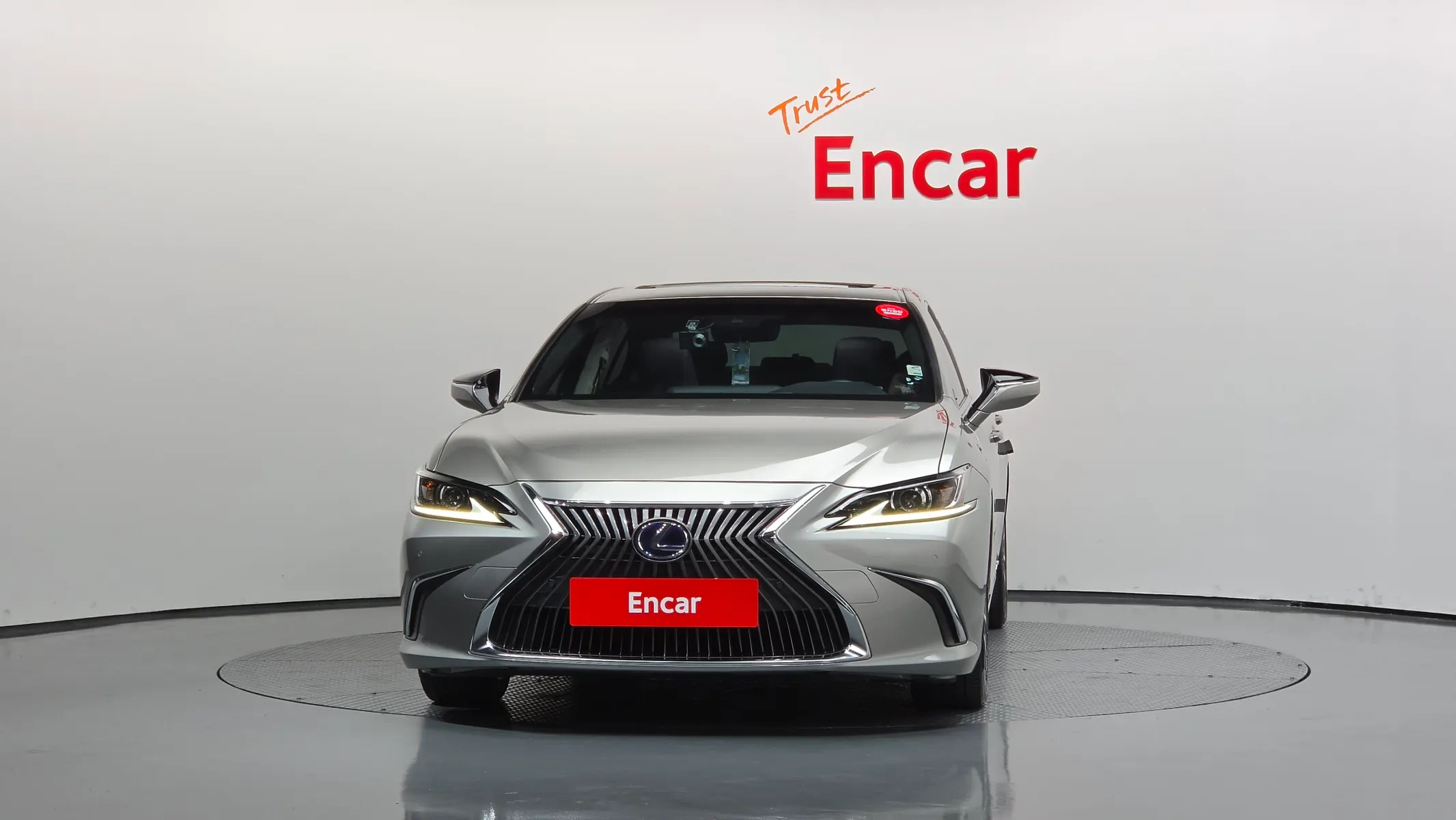 Lexus ES300h 7 2019 3/40