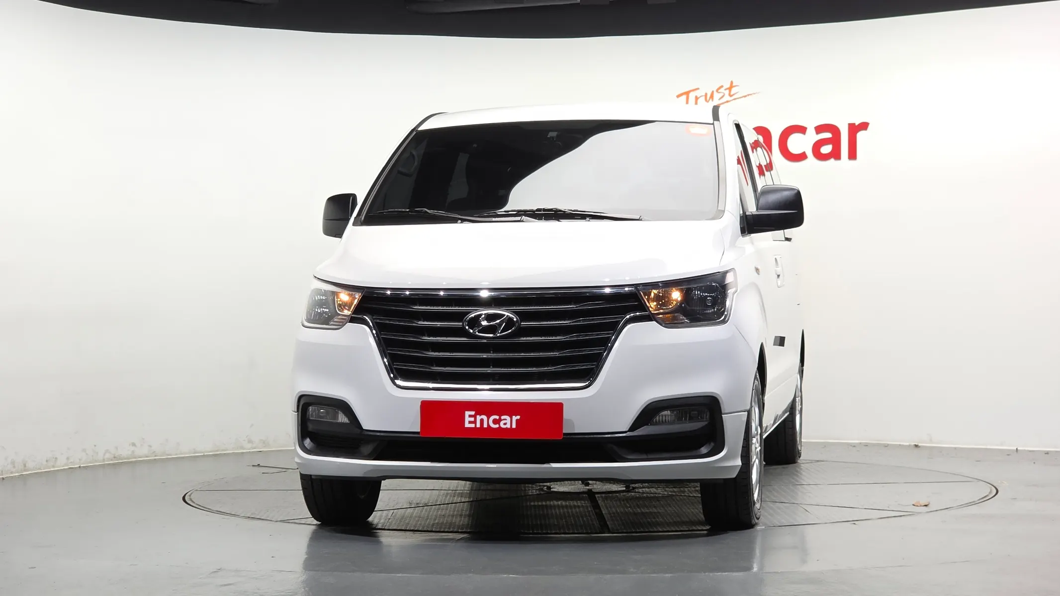 Hyundai 그랜드 스타렉스 12 LPi 2019 2/5
