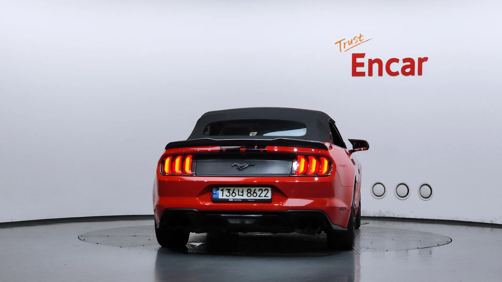 Ford 머스탱 2022 3/5