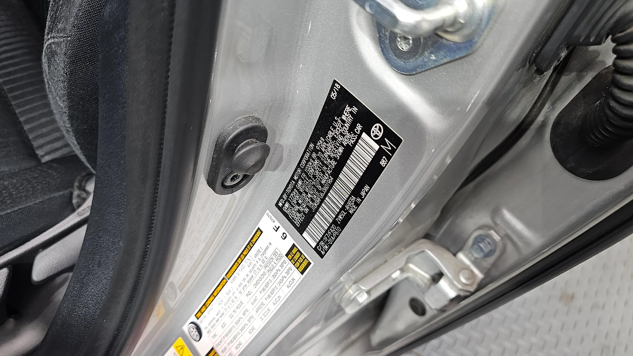 Toyota 4 1.8 E 2018 30/31