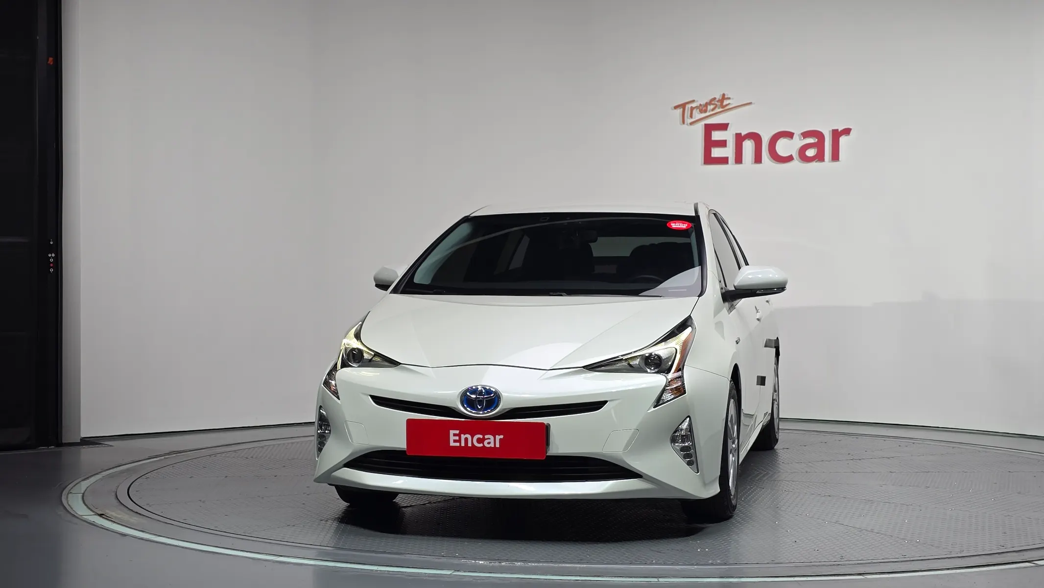 Toyota 4 1.8 E 2018 2/5