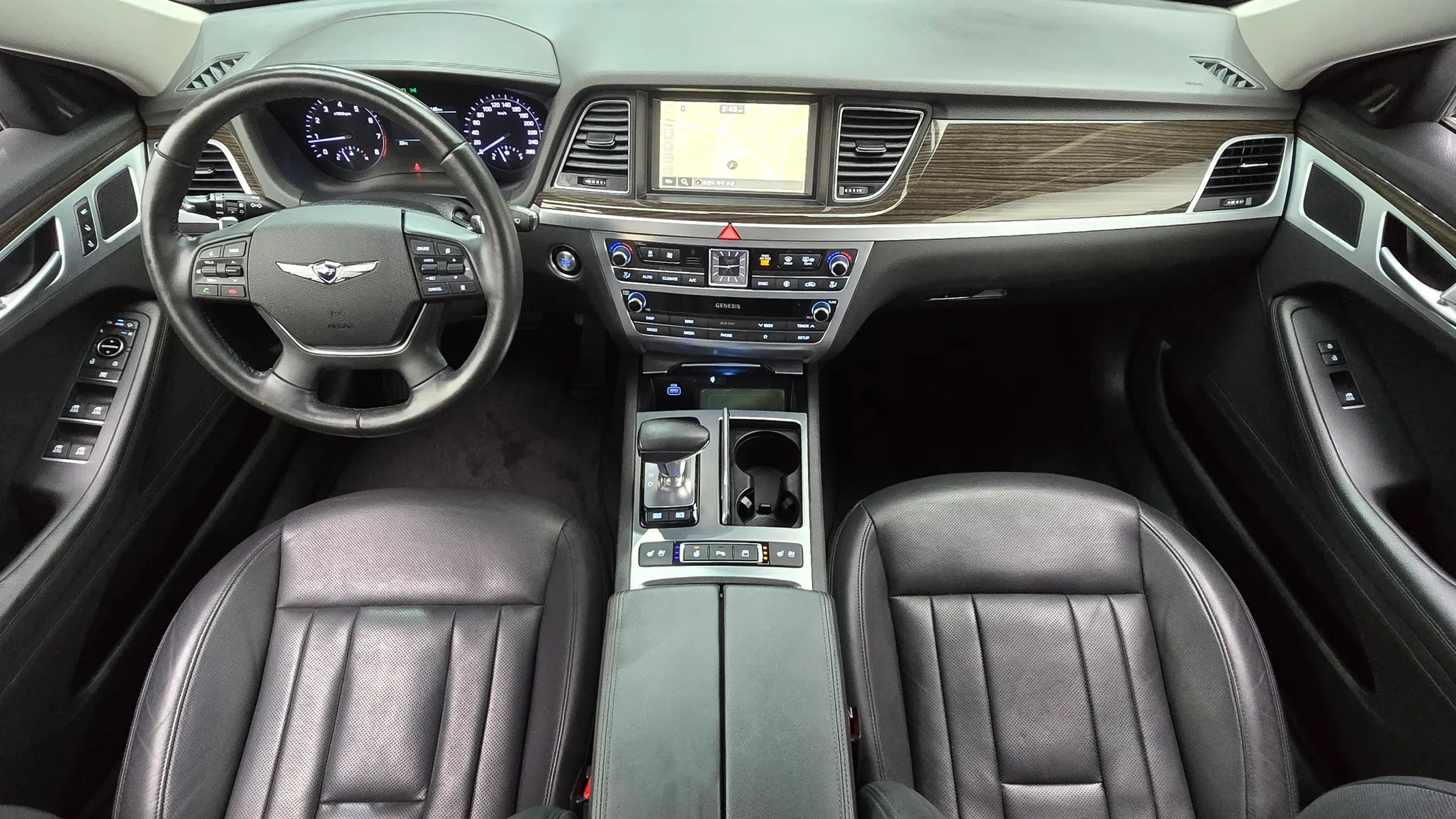 Genesis G80 3.3 GDI 2020 4/5