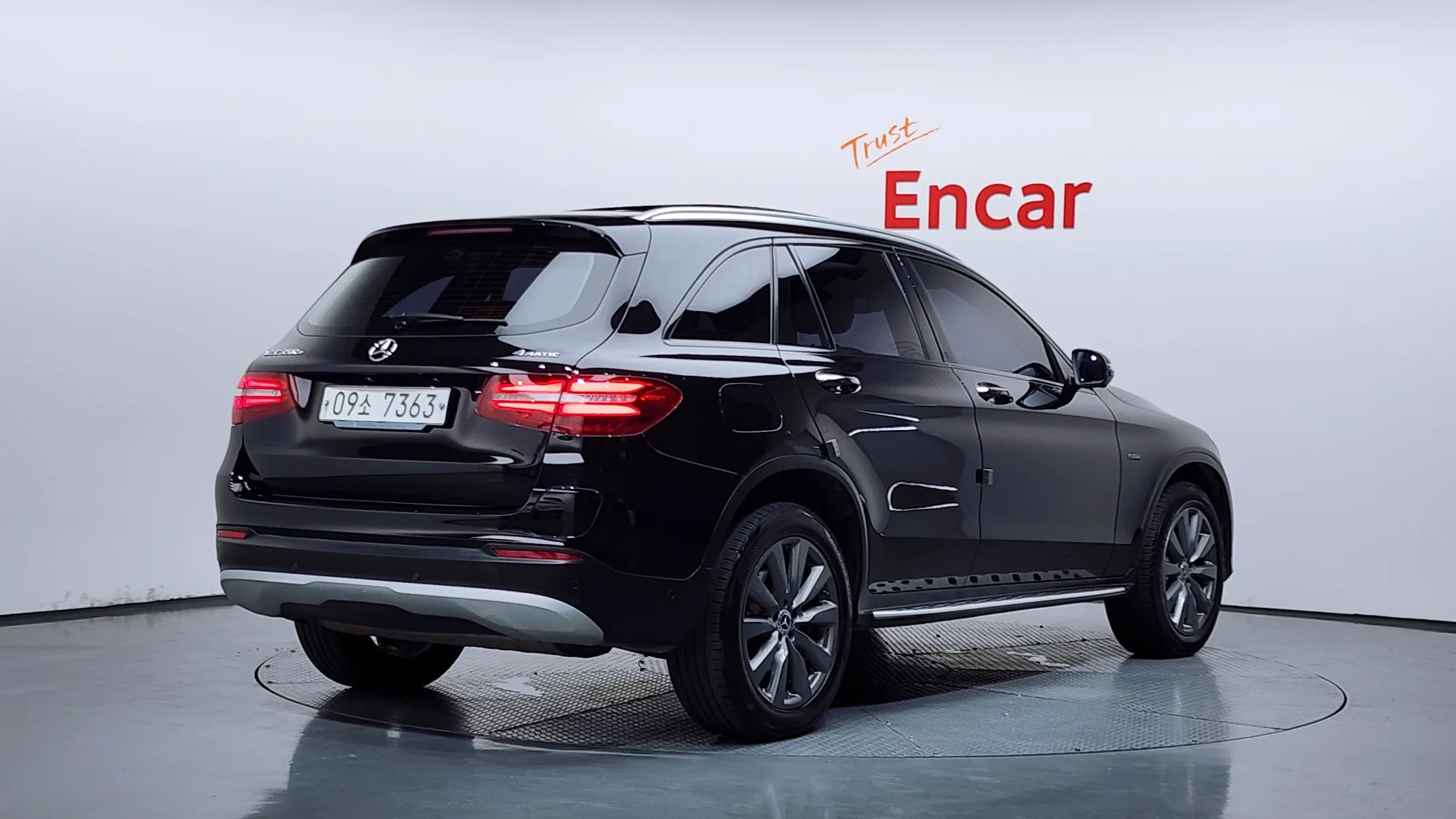 Mercedes-Benz GLC-Class X253 GLC350e 4MATIC 2019 2/34