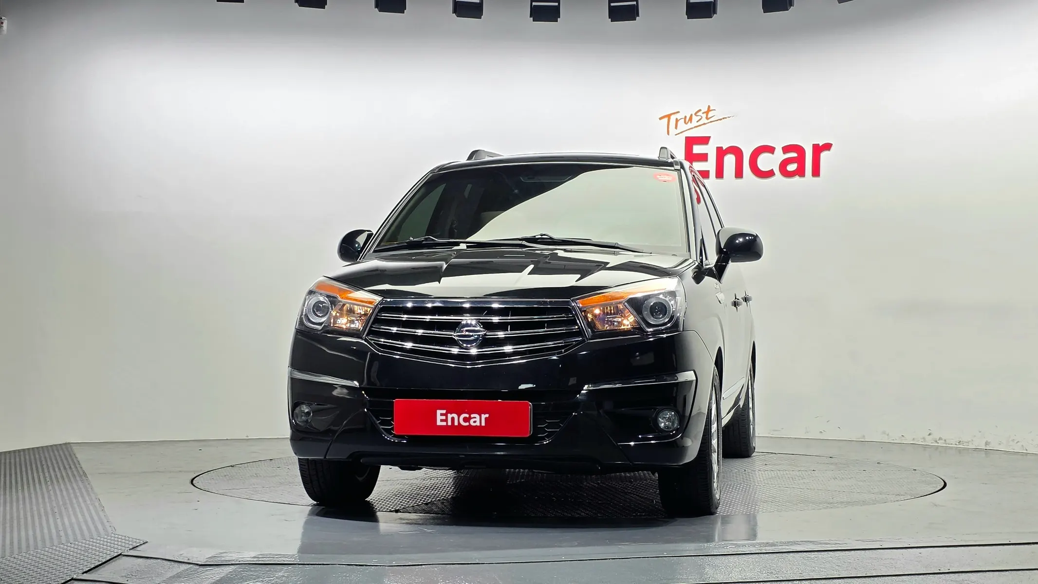 KG Mobility 코란도 투리스모 4WD RT 11 2013 2/5