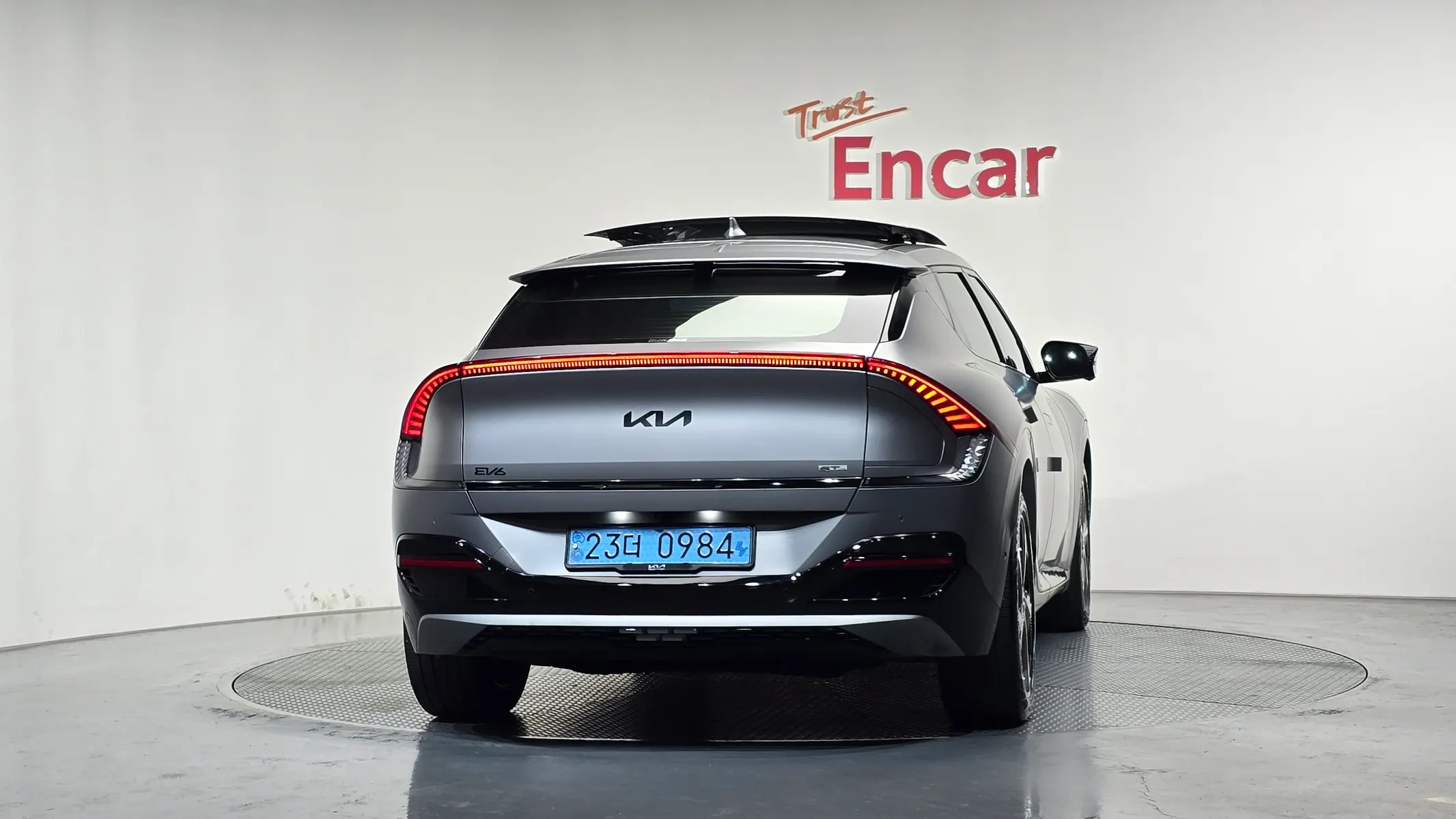 Kia EV6 4WD 2022 3/5