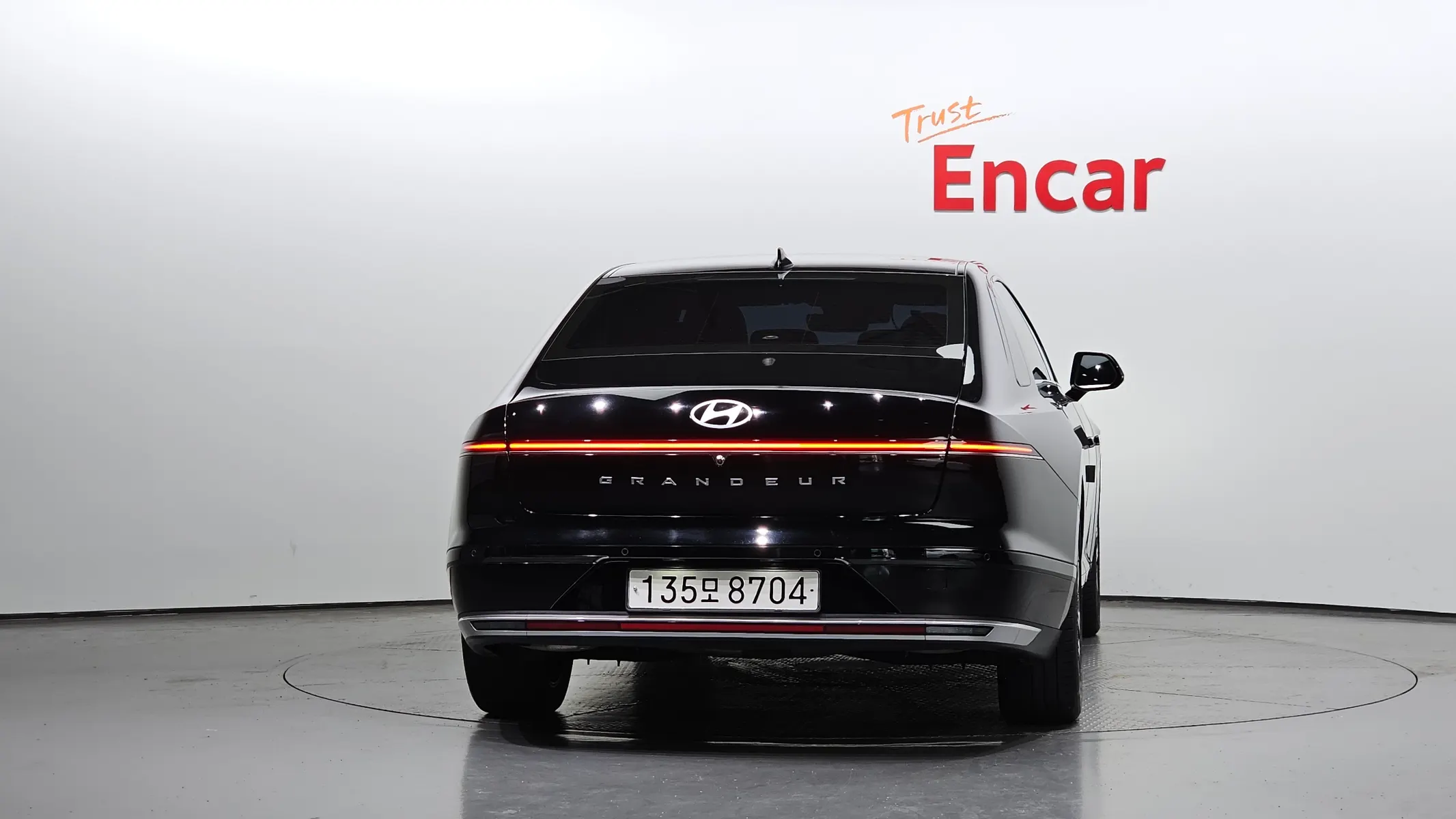 Hyundai (GN7) 2023 3/5