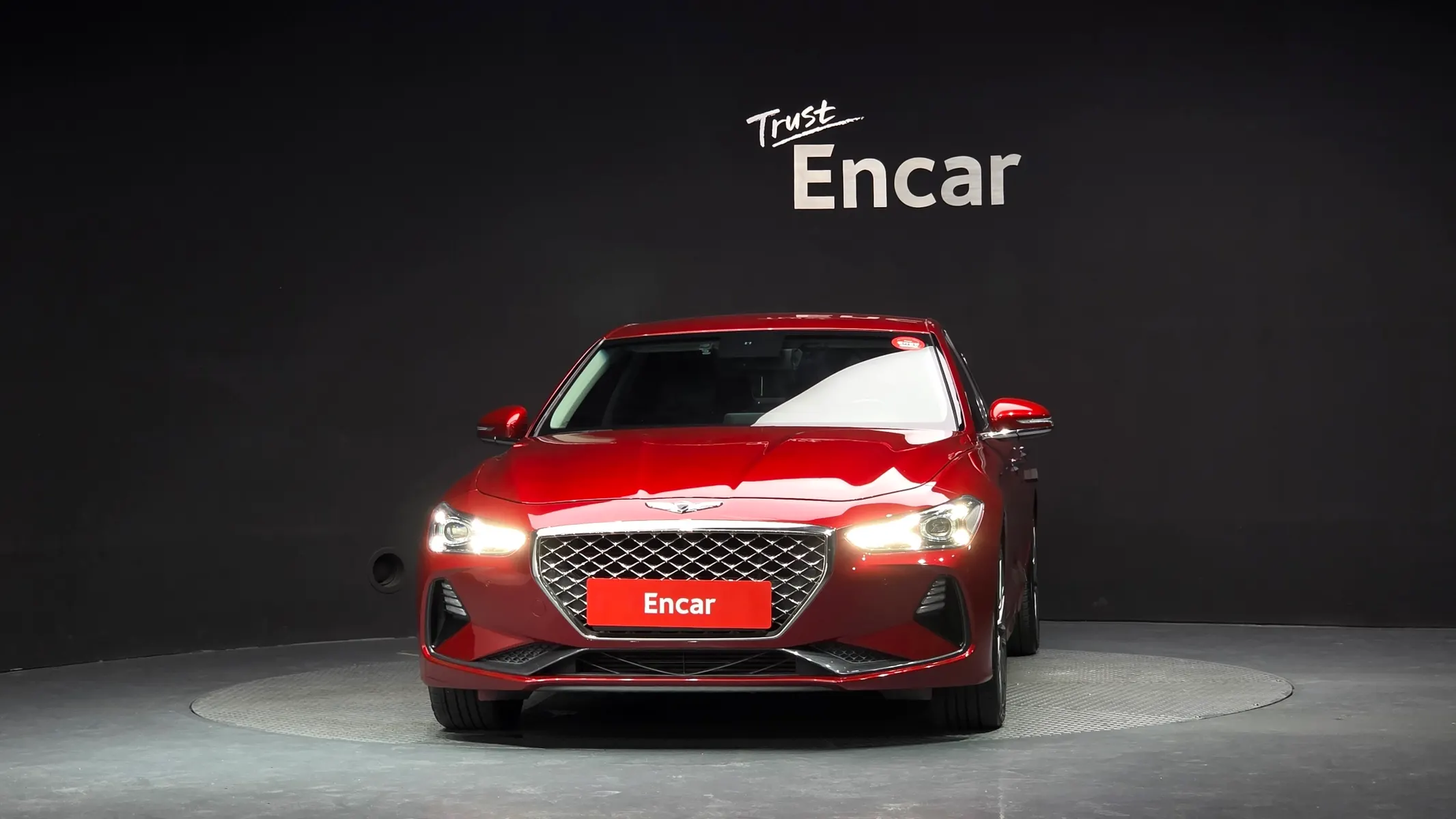 Genesis G70 2.0T AWD 2018 2/5