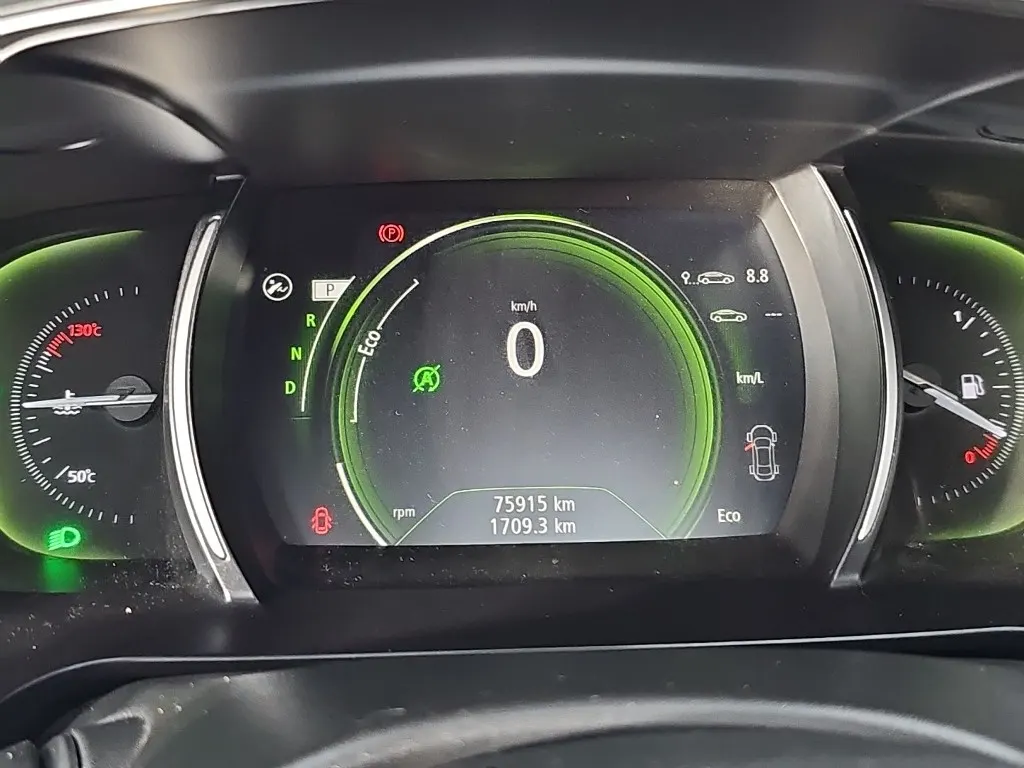 Renault Korea SM6 2.0 GDe LE 2016 4/5