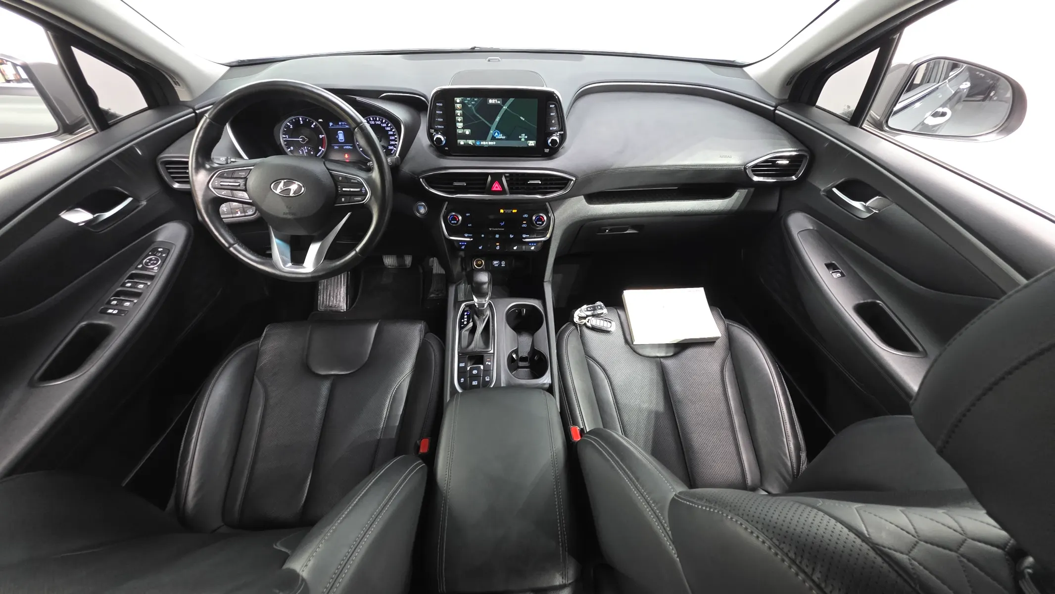 Hyundai TM 2.0 2WD 2020 4/5