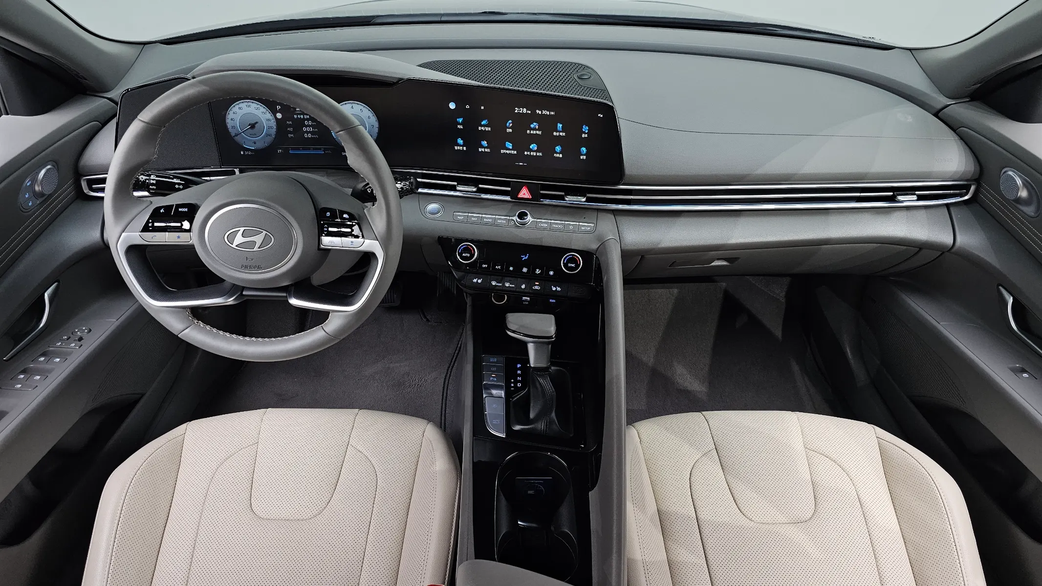 Hyundai (CN7) 1.6 2025 4/5