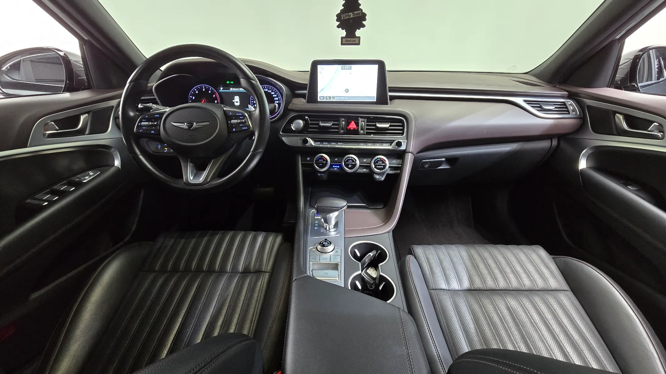 Genesis G70 2.0T 2018 4/5