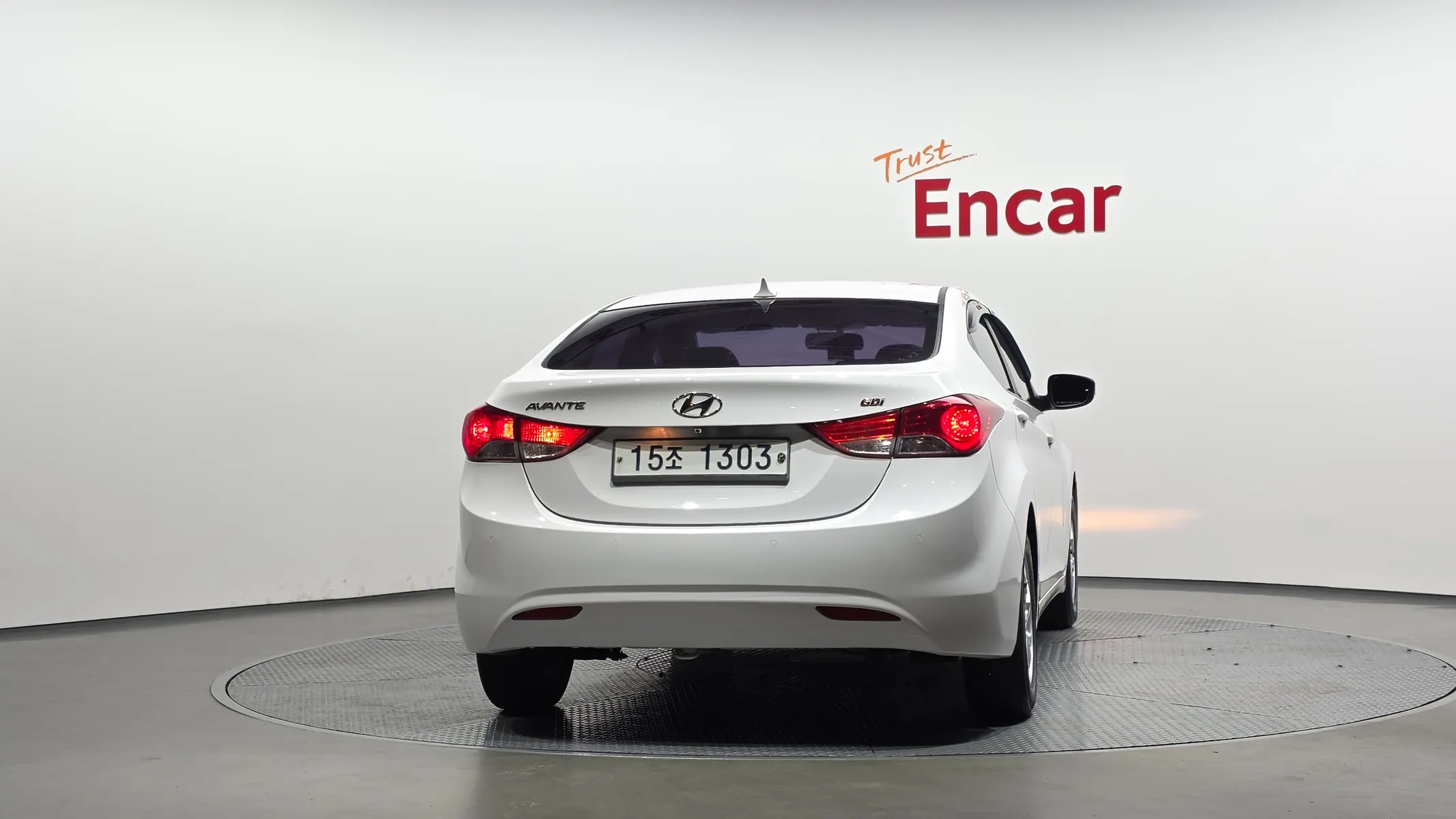 Hyundai MD M16 GDI 2012 3/5