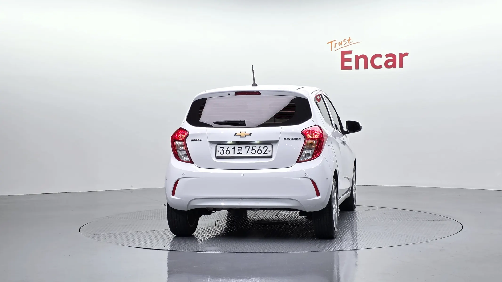 Chevrolet Spark 2020 3/5