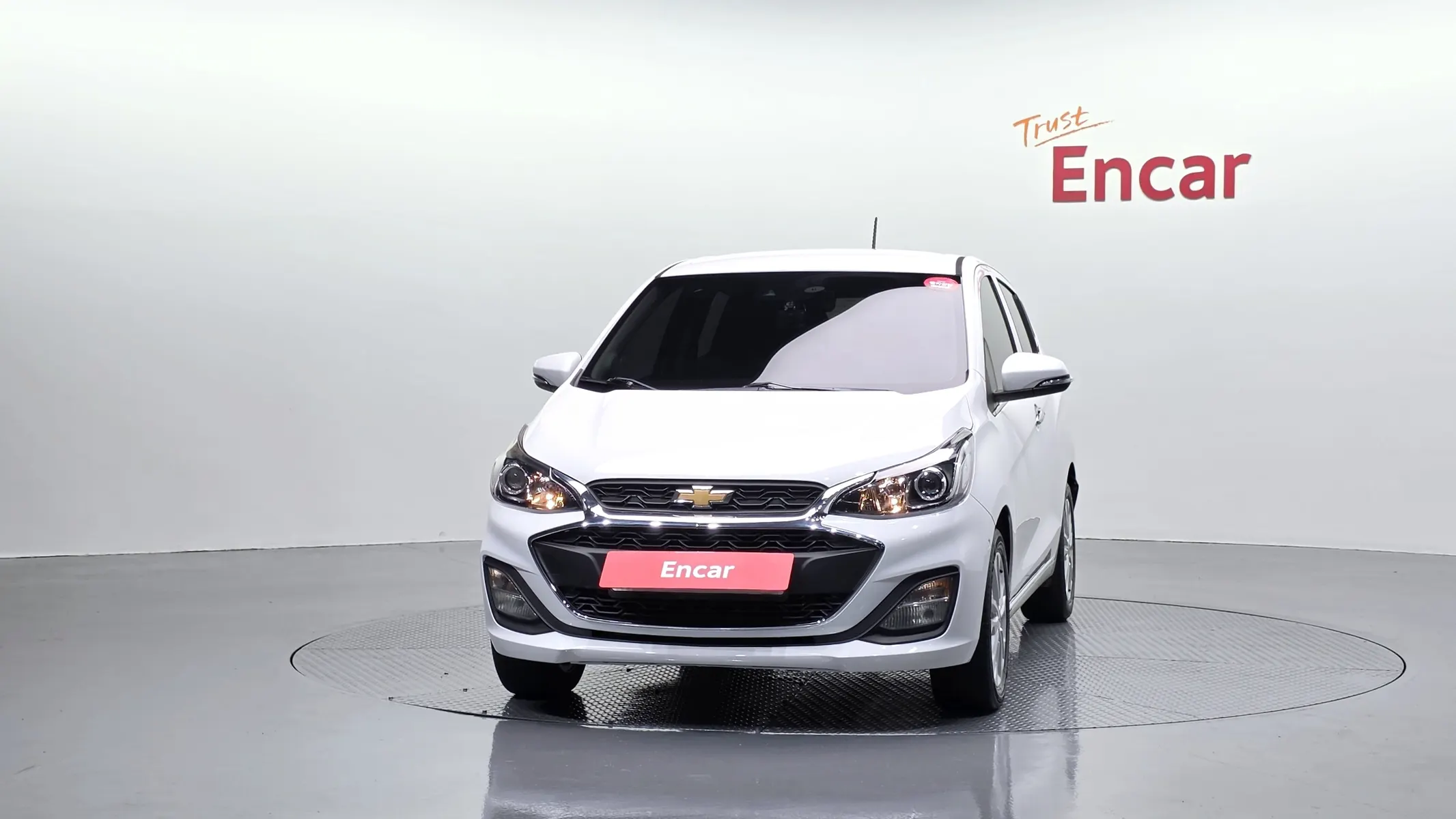 Chevrolet Spark 2020 2/5