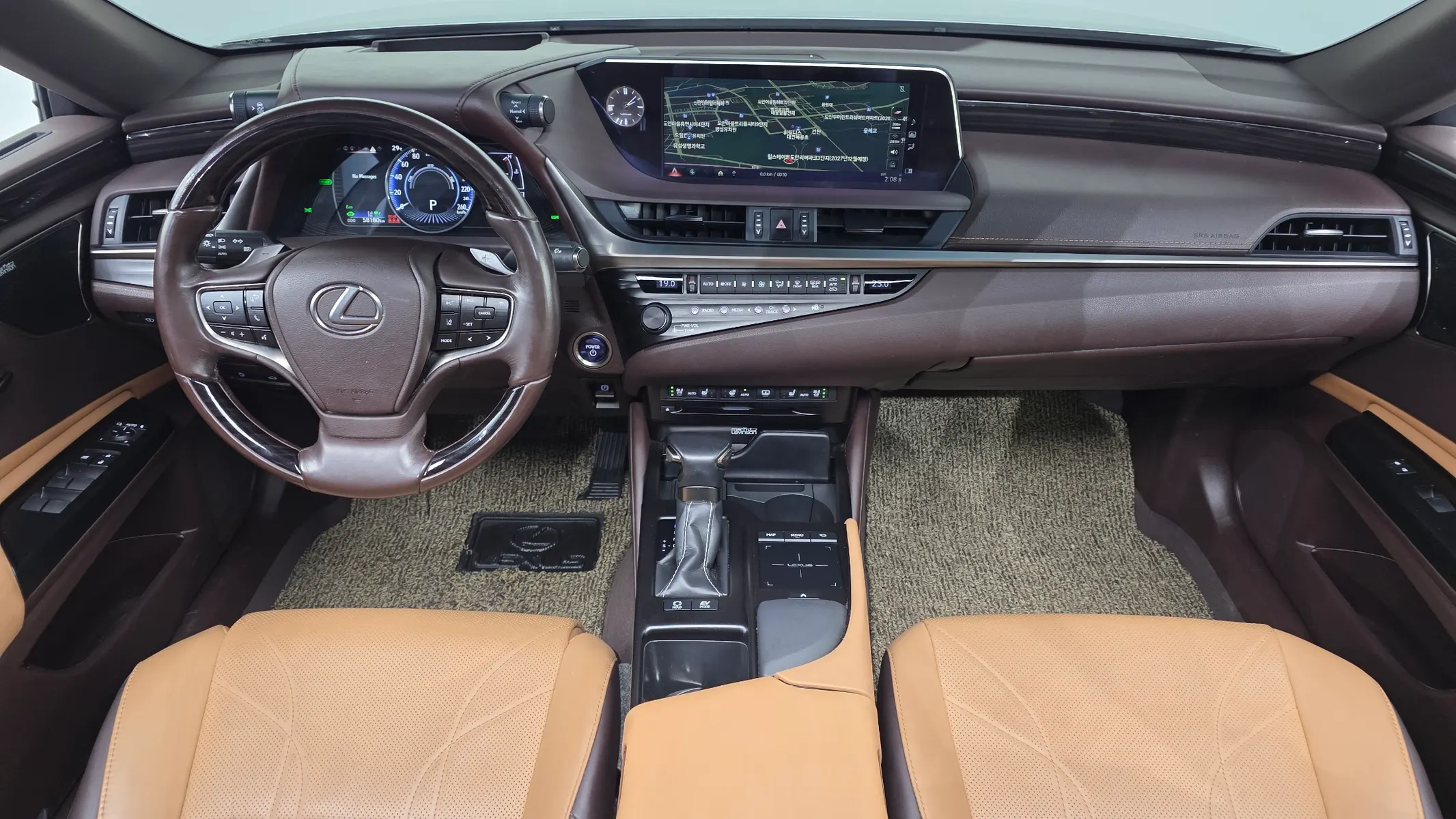 Lexus ES300h 7 2019 4/5