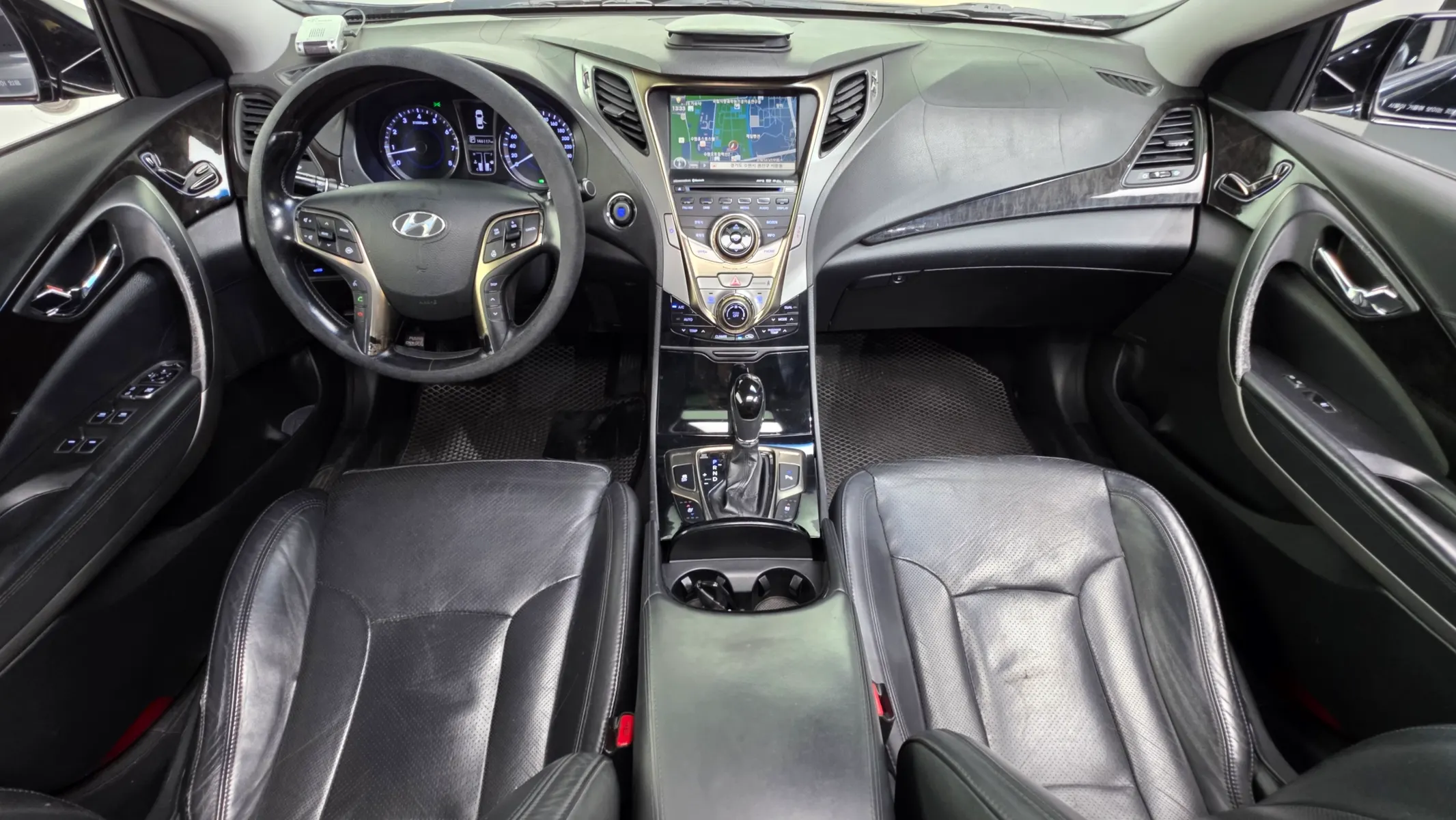 Hyundai Grandeur HG HG300 2011 4/5
