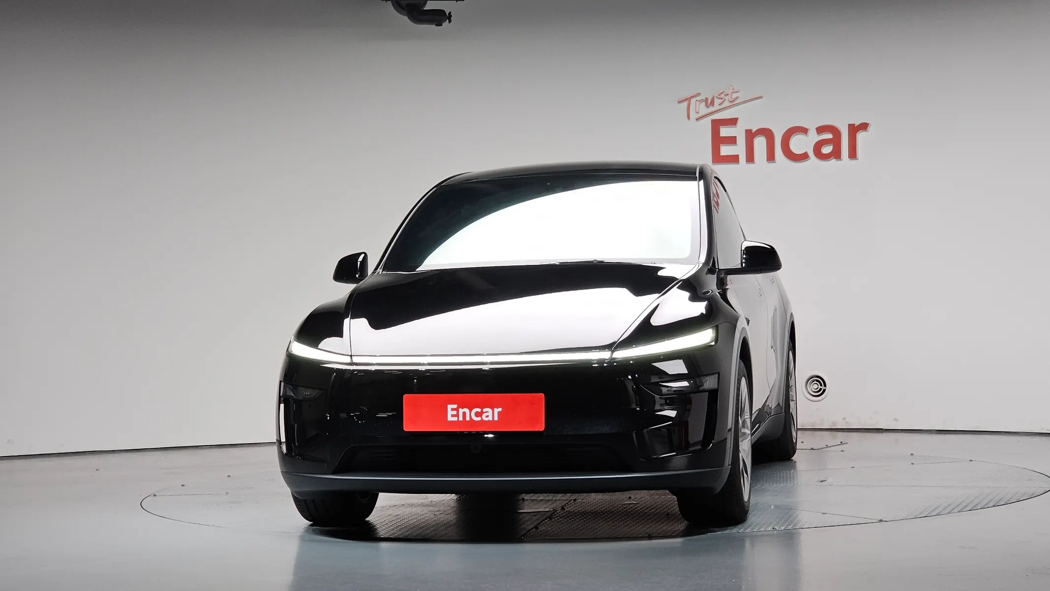 Tesla Y L AWD 2026 3/42