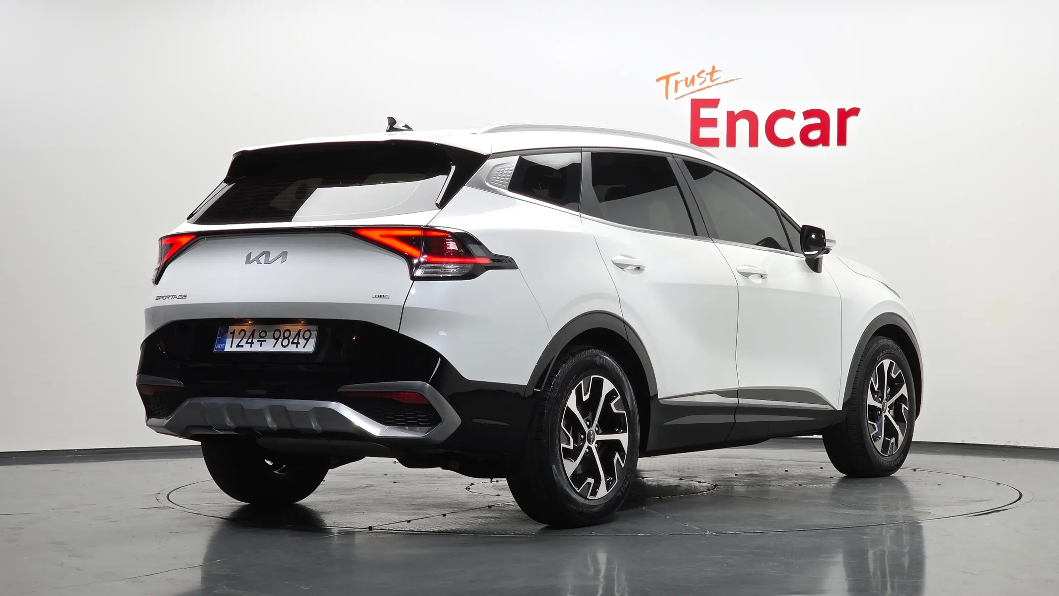 Kia 5 2WD 2022 2/36