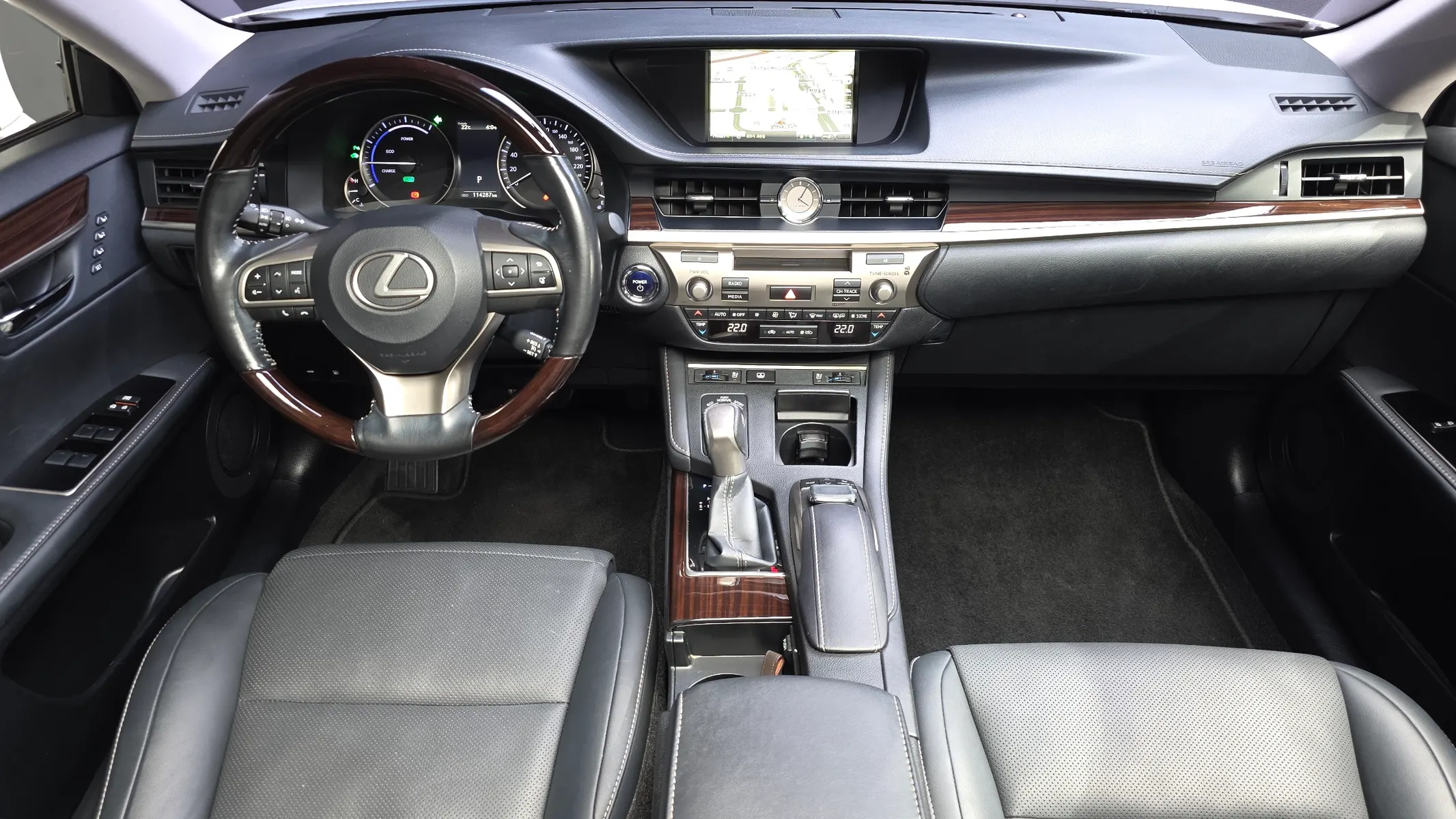 Lexus ES300h 2017 4/5