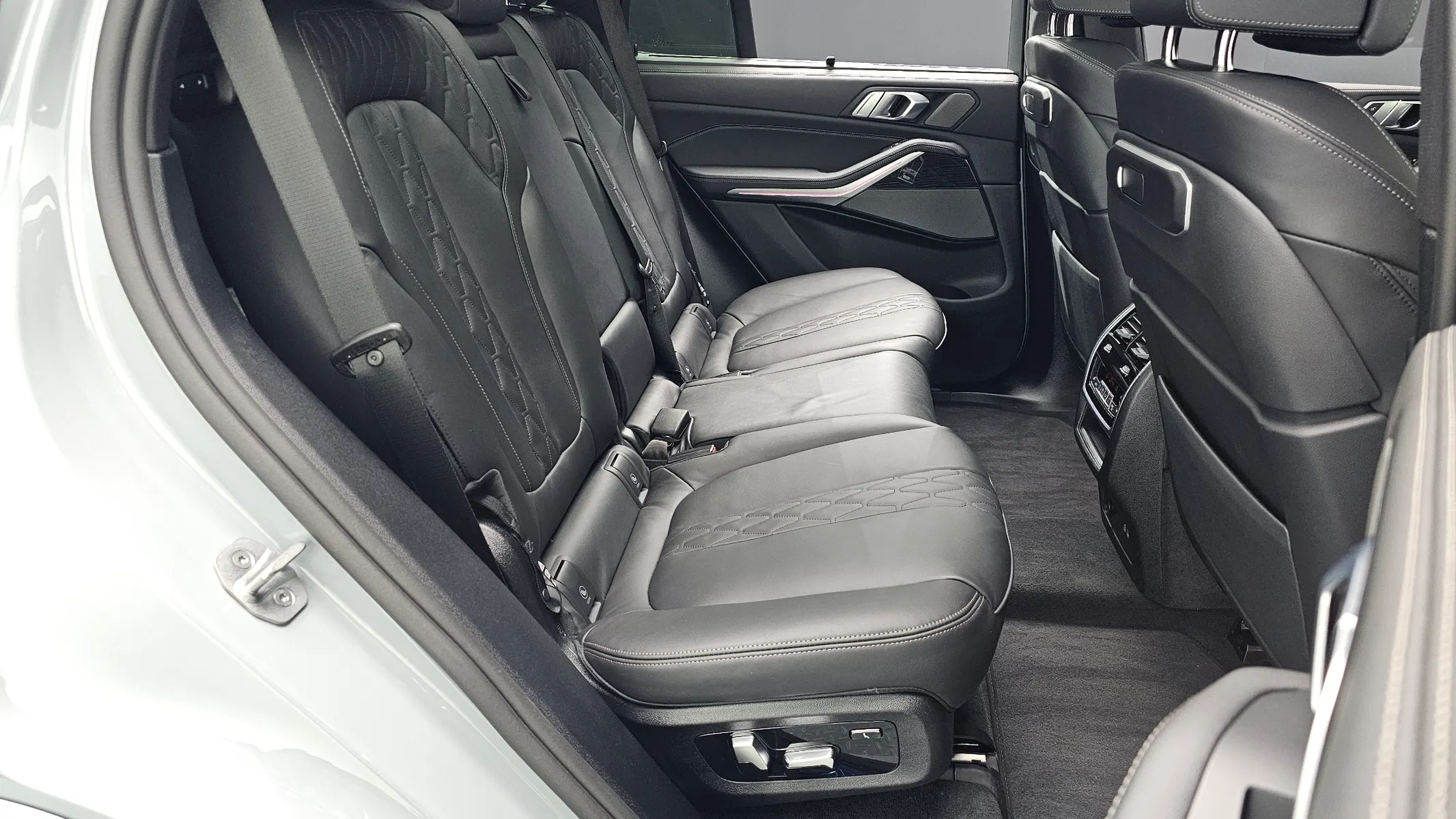 BMW X5 (G05) xDrive 30d M 2026 30/31