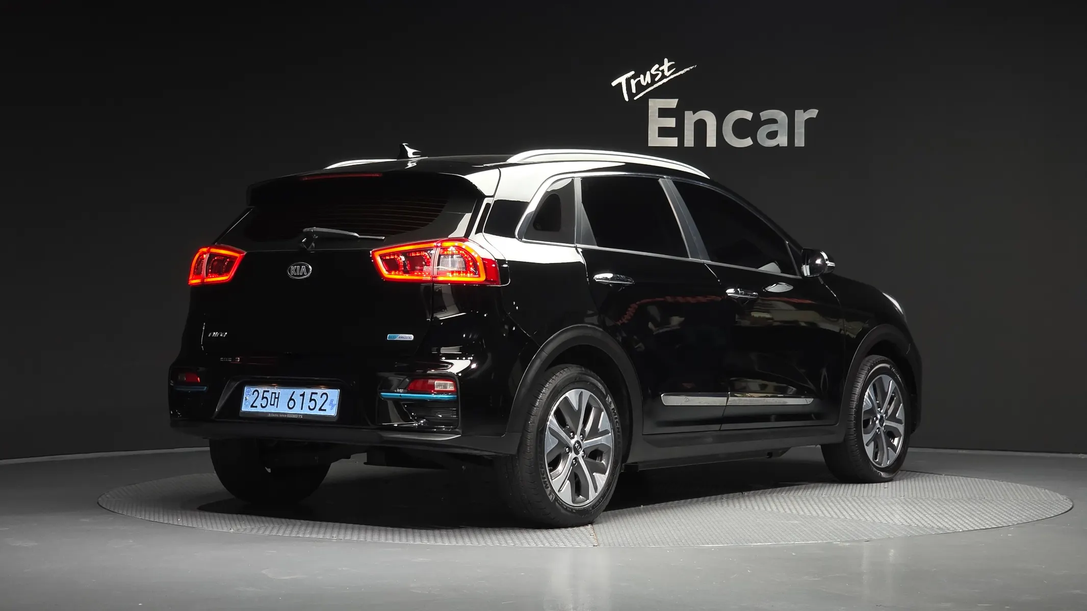 Kia EV 2020 2/32