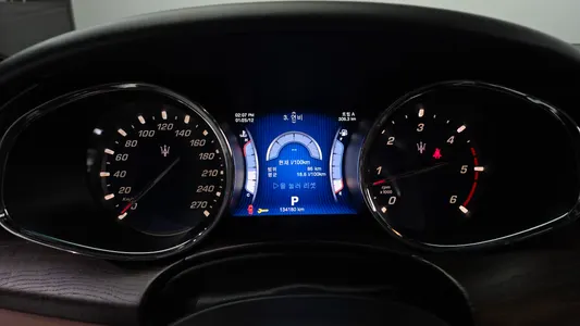 Maserati 콰트로포르테 3.0 2014 8