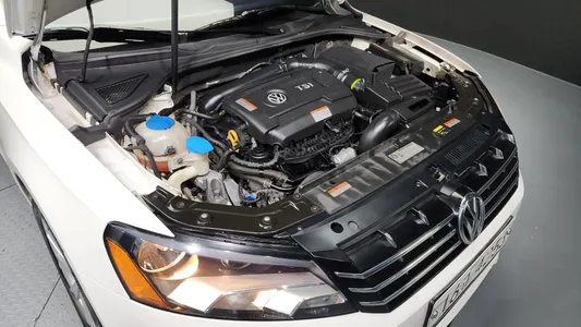 Volkswagen 파사트 1.8 TSI 2015 6